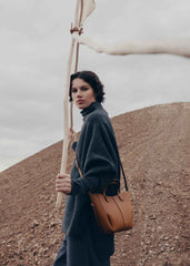 WOMEN'S SCULPTURAL TEXTURED MINI CASUAL TOTE BAG