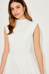 Aimee's V-Shaped Sleeveless Midi Party Dress - White