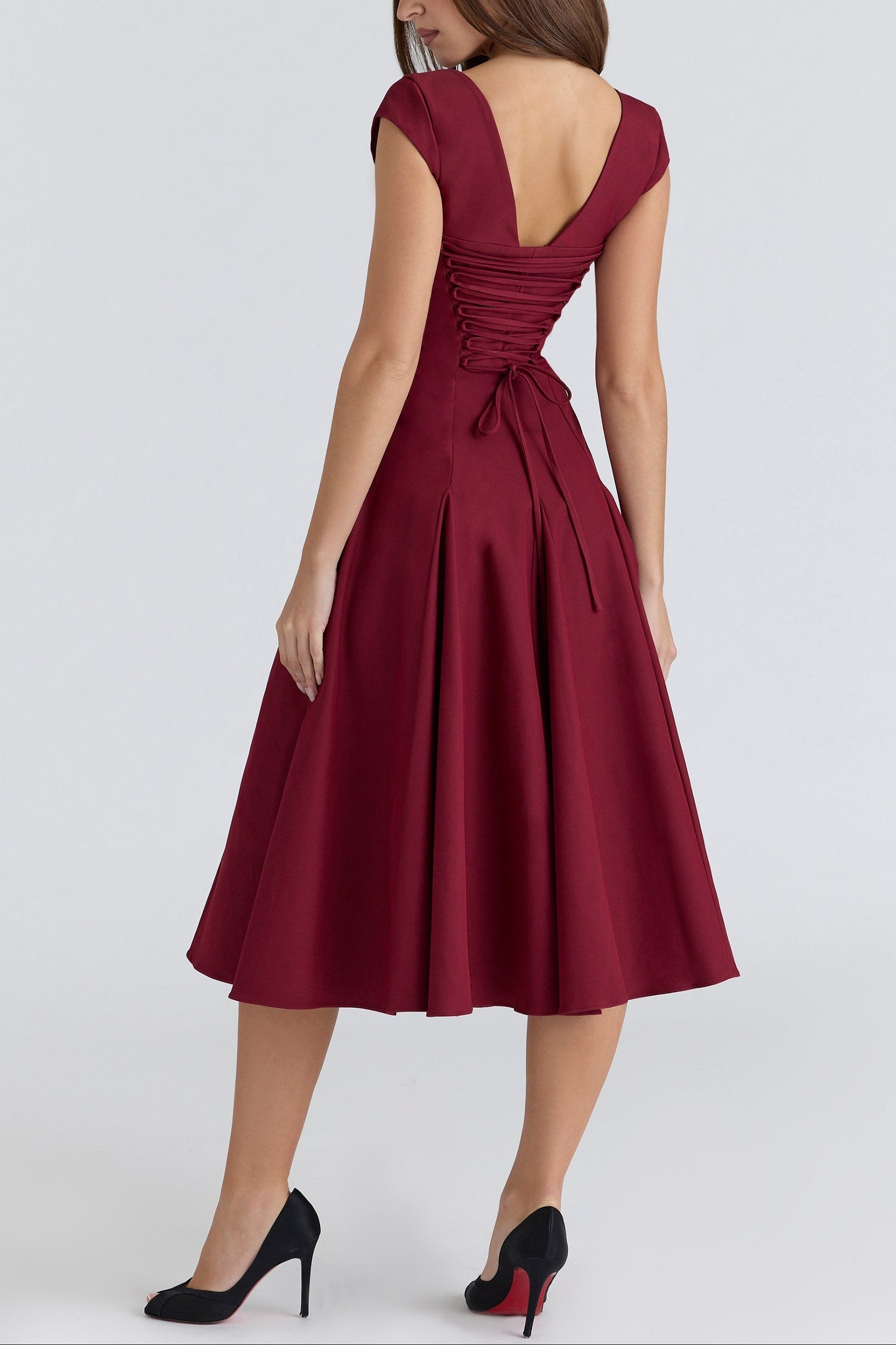 Elise Cap Sleeve Midi Dress in NavyBlue