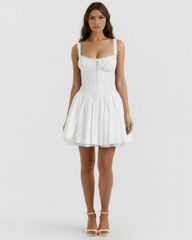 Soft Girl Style, Sweetheart Neckline, Romantic Dates & Brunches