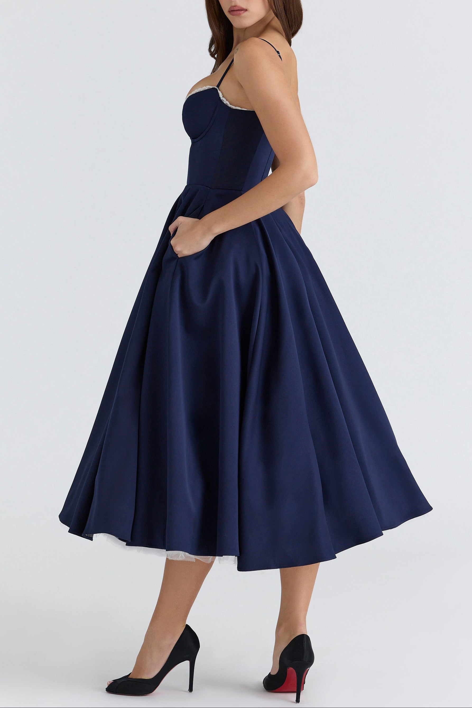 Molly Midi Dress in Navyblue
