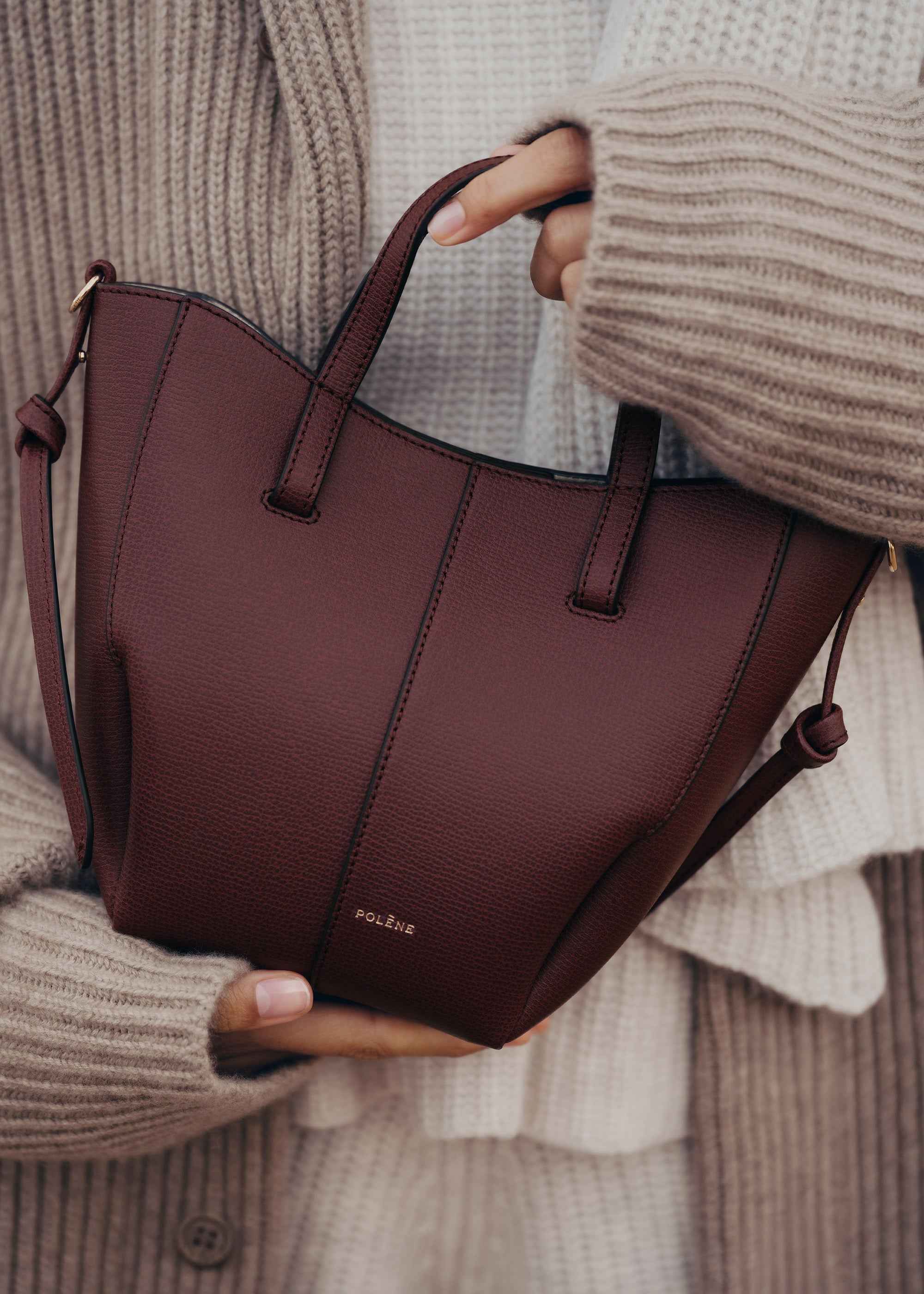 WOMEN'S FLORAL TEXTURED MINI CASUAL TOTE BAG