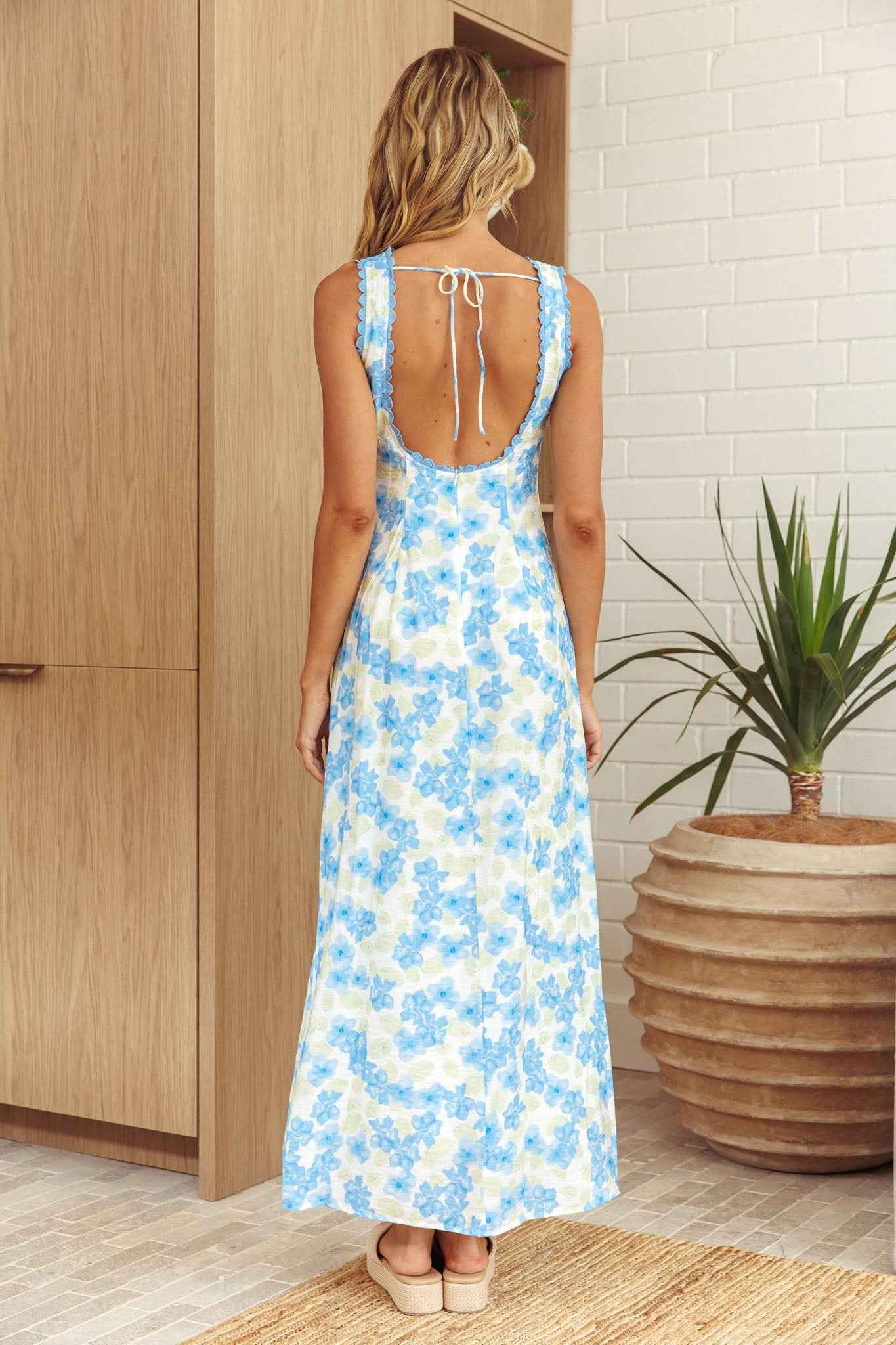 LACE FLORAL MAXI CASUAL SUMMER DRESS