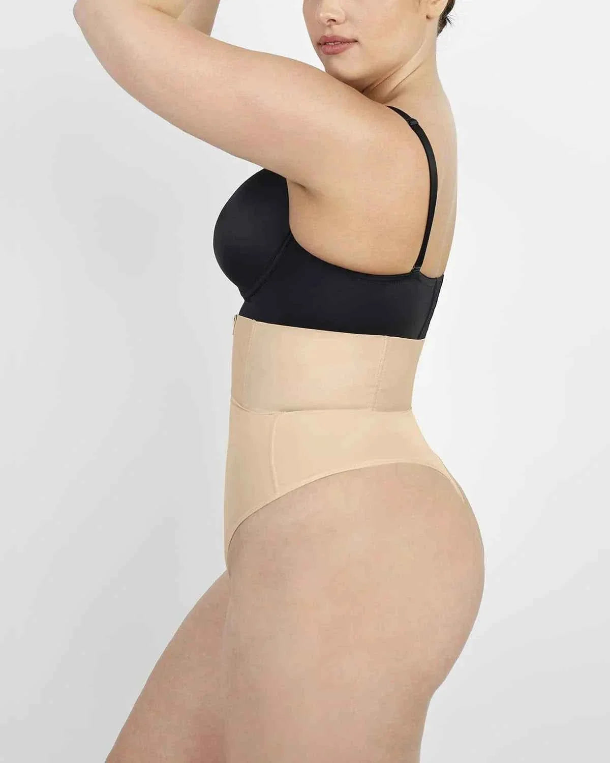 BOOT-YEAHâ„?Mini Shorts - Black Boned High-Waisted