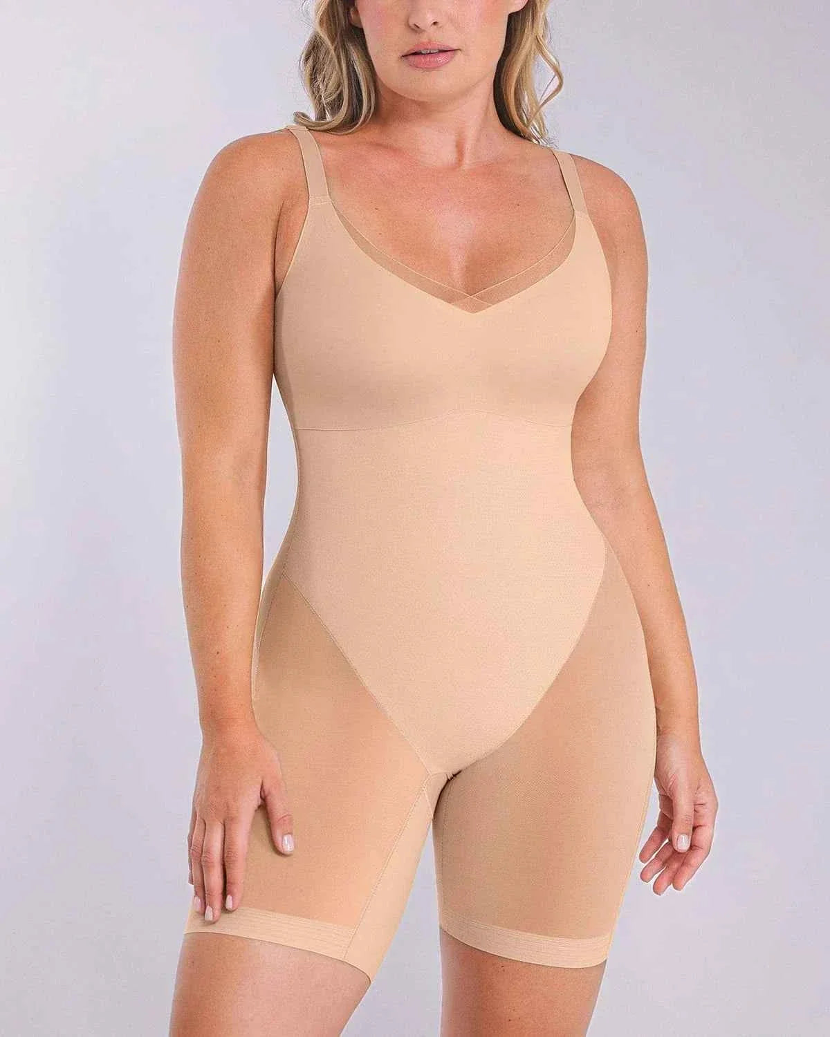 BOOT-YEAHâ„?Bodysuit - Black Seamless Butt-Lifting
