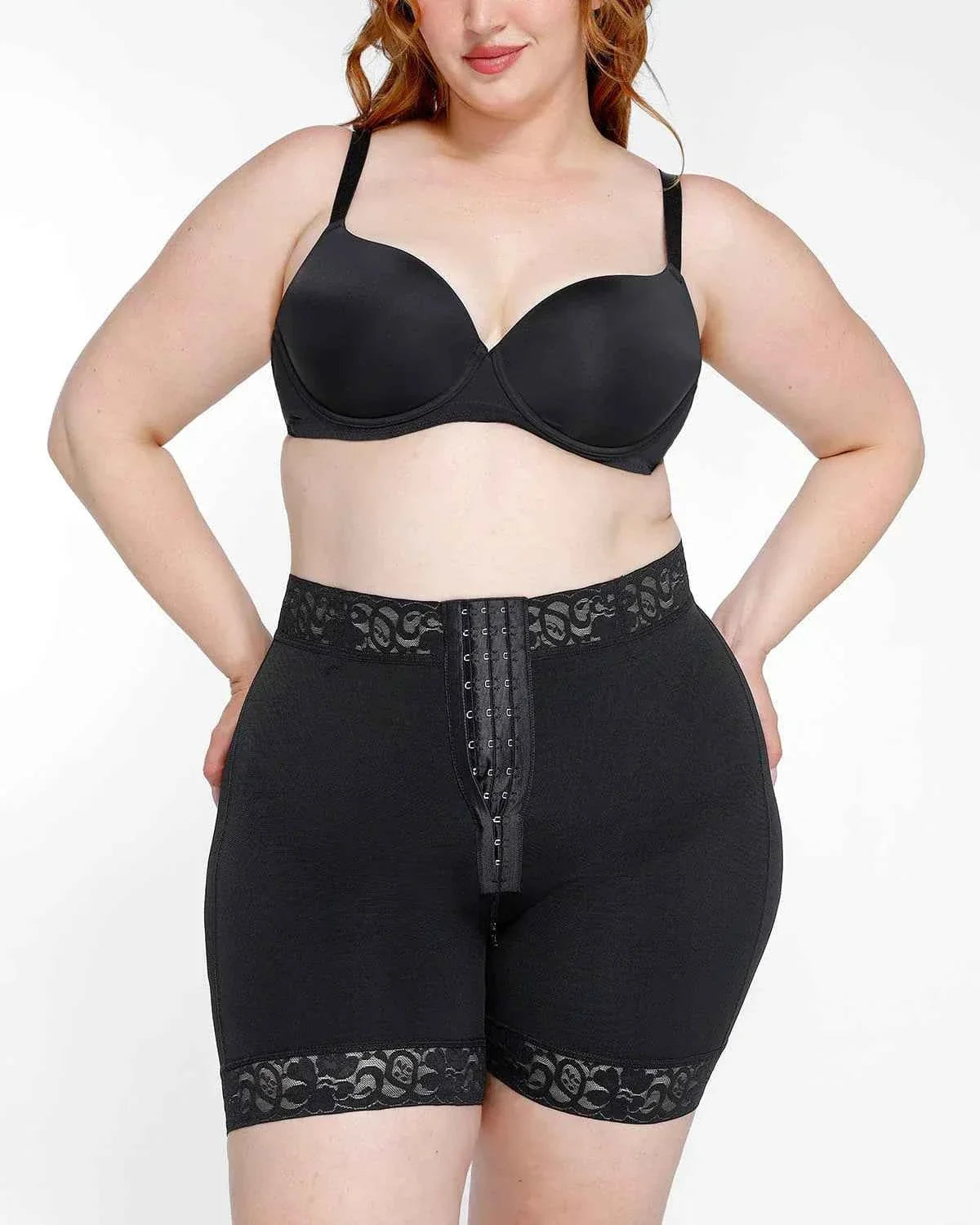 BOOT-YEAHâ„?AirSlim® Mid-Rise Shorts - Black Lace Compression