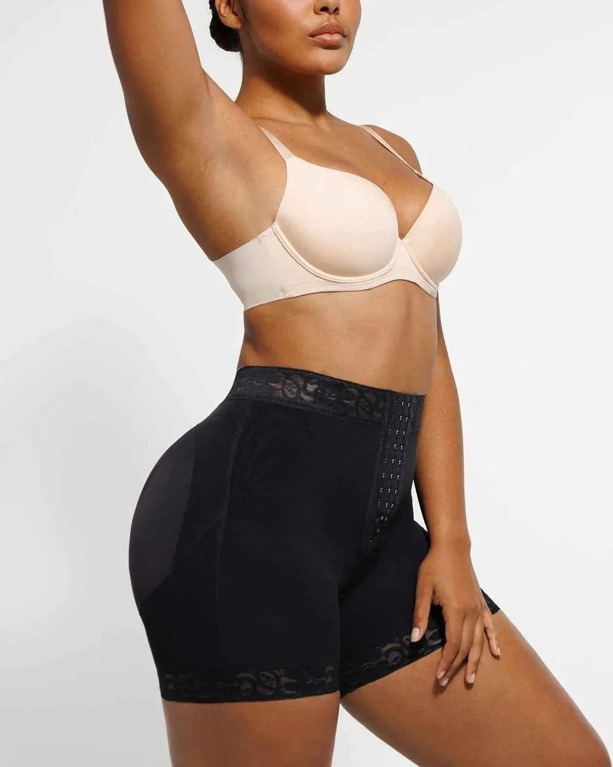 BOOT-YEAHâ„?AirSlim® Mid-Rise Shorts - Black Lace Compression