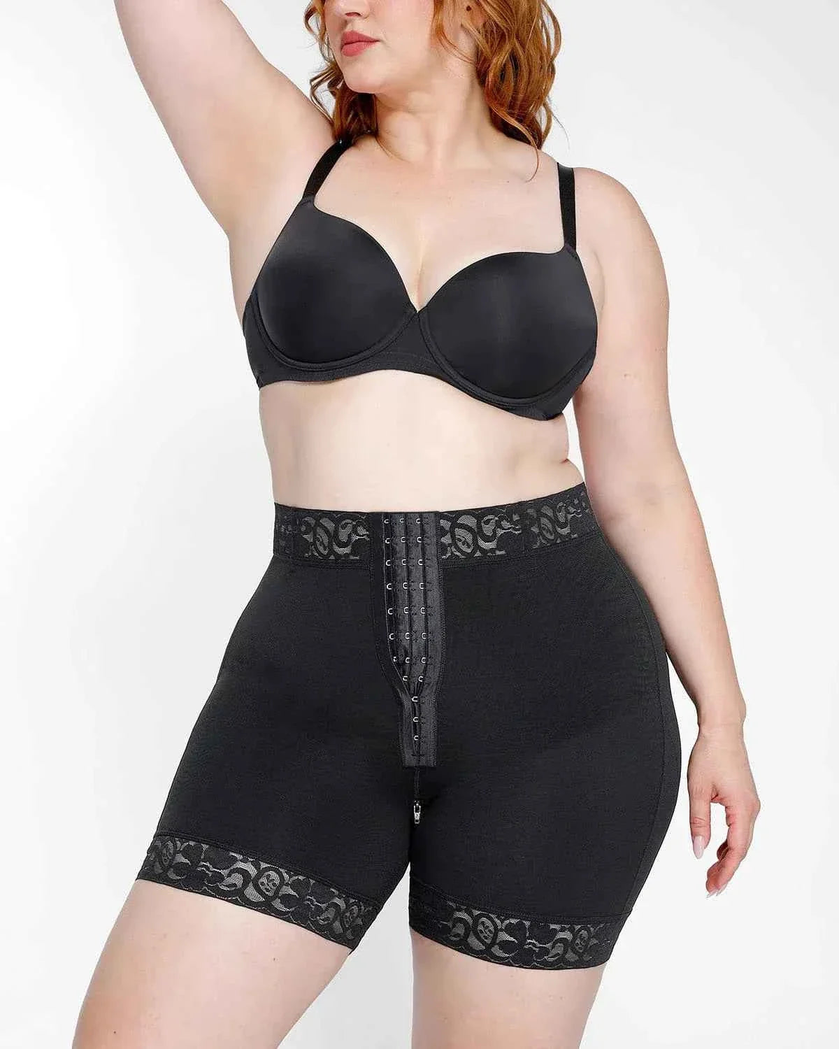 BOOT-YEAHâ„?AirSlim® Mid-Rise Shorts - Black Lace Compression