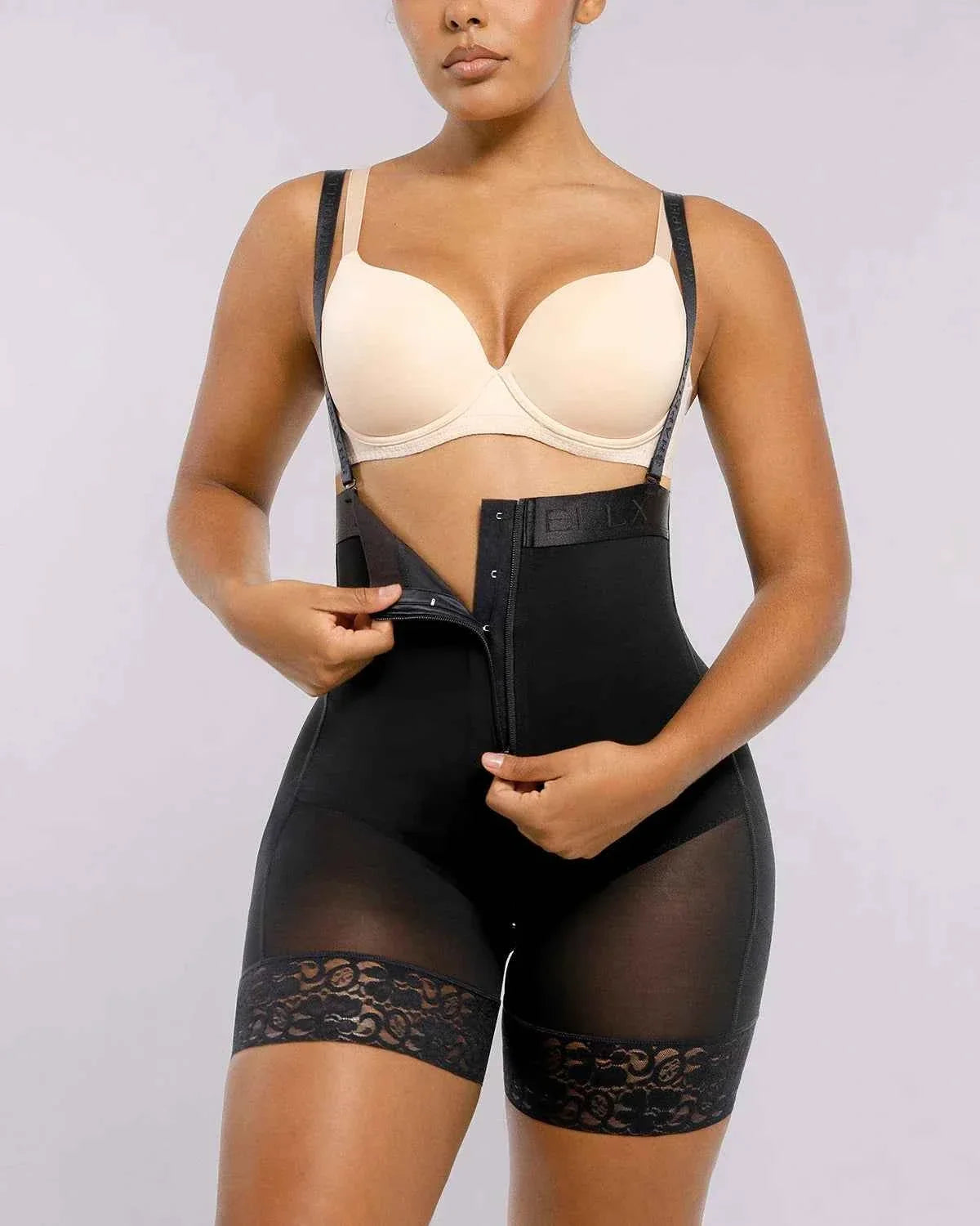 BOOT-YEAHâ„?Midi Shaping Shorts - Black Compression Lace