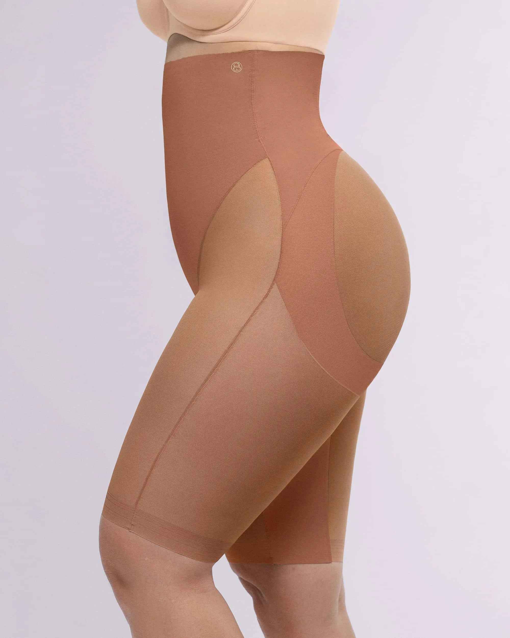 BOOT-YEAH Midi Shorts - Black Butt-Lifting Mesh