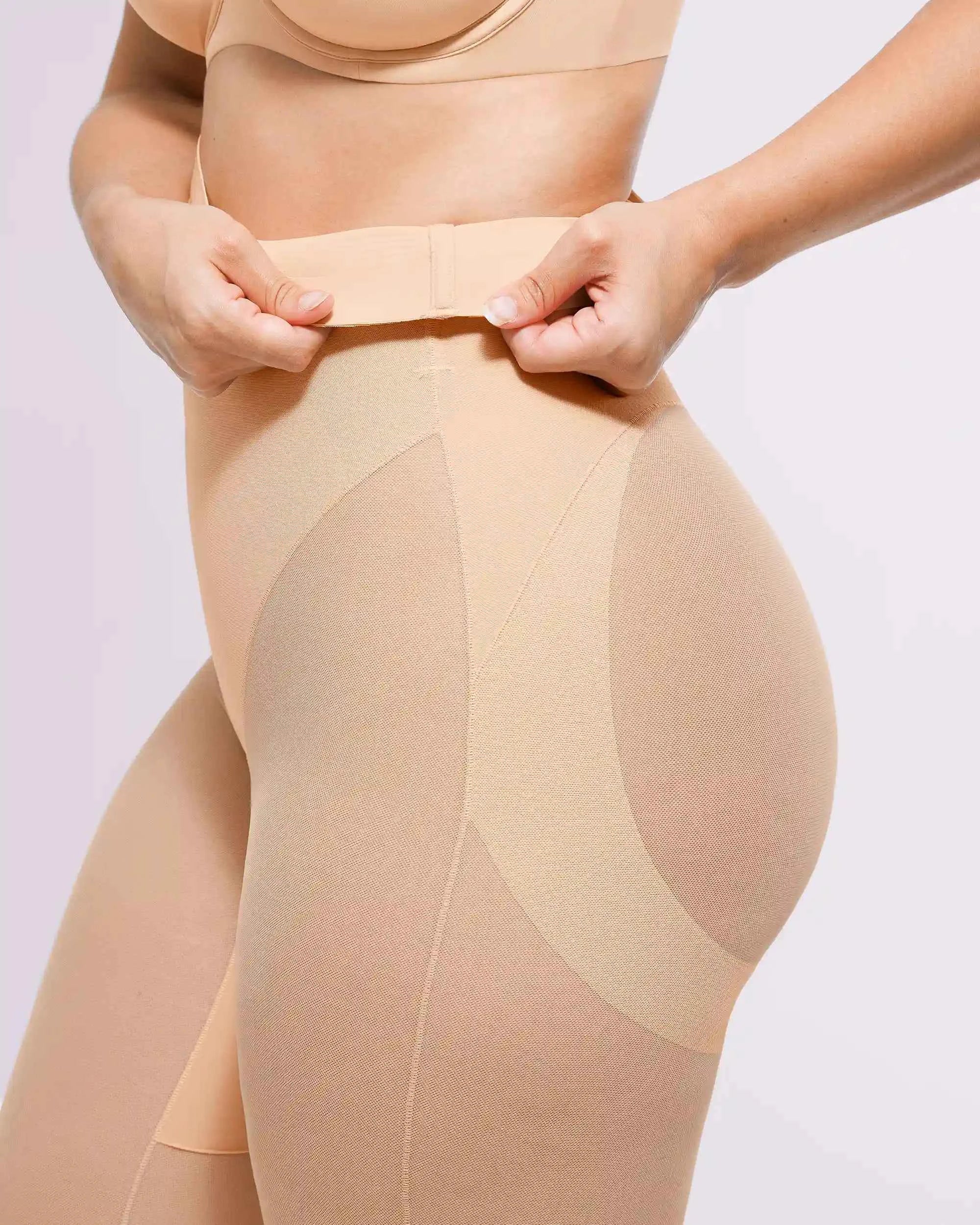 BOOT-YEAHâ„?Midi Capri - Black Butt-Lifting