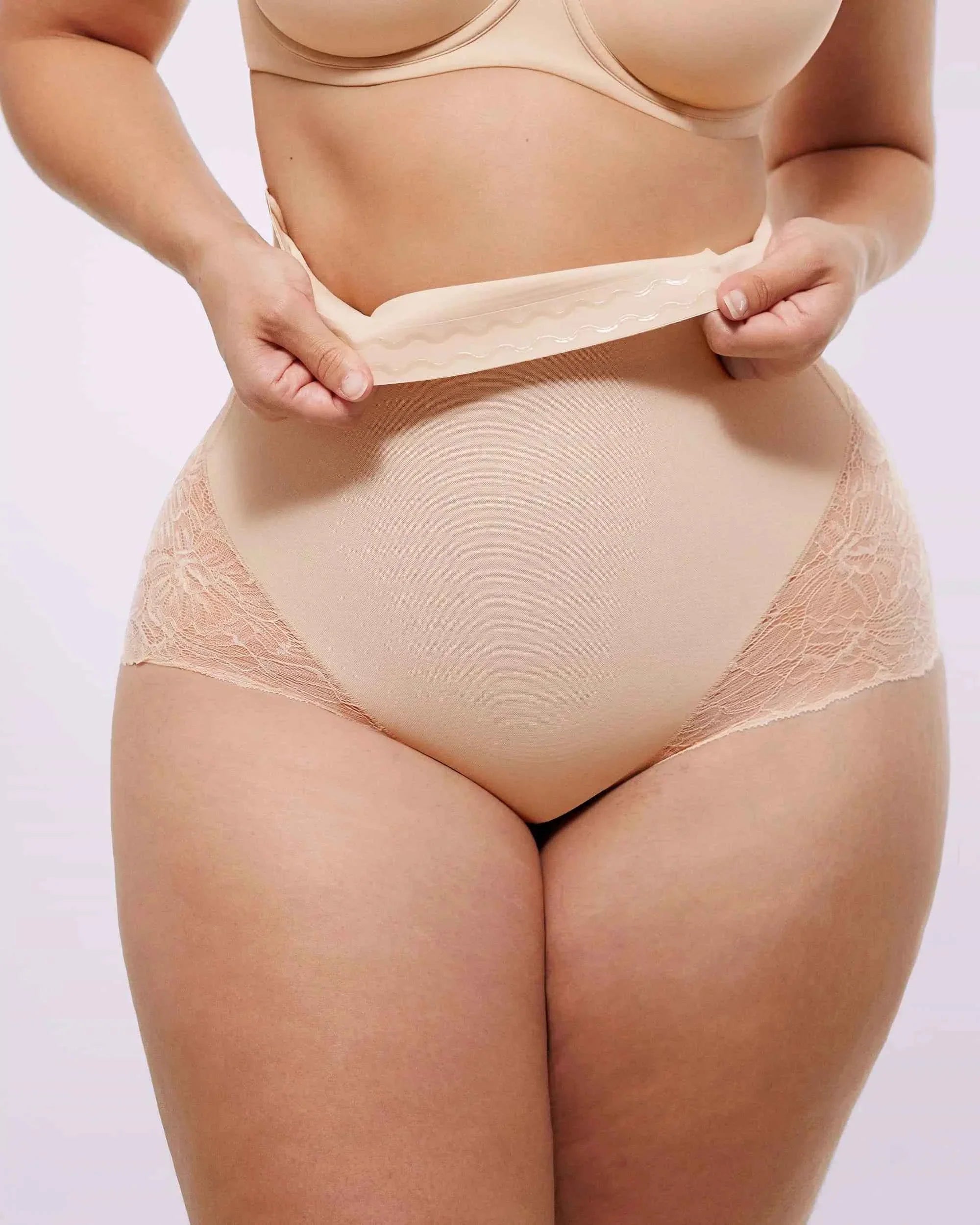 Bare Essentialsâ„?High-Waisted Brief - Sheer Lace Black