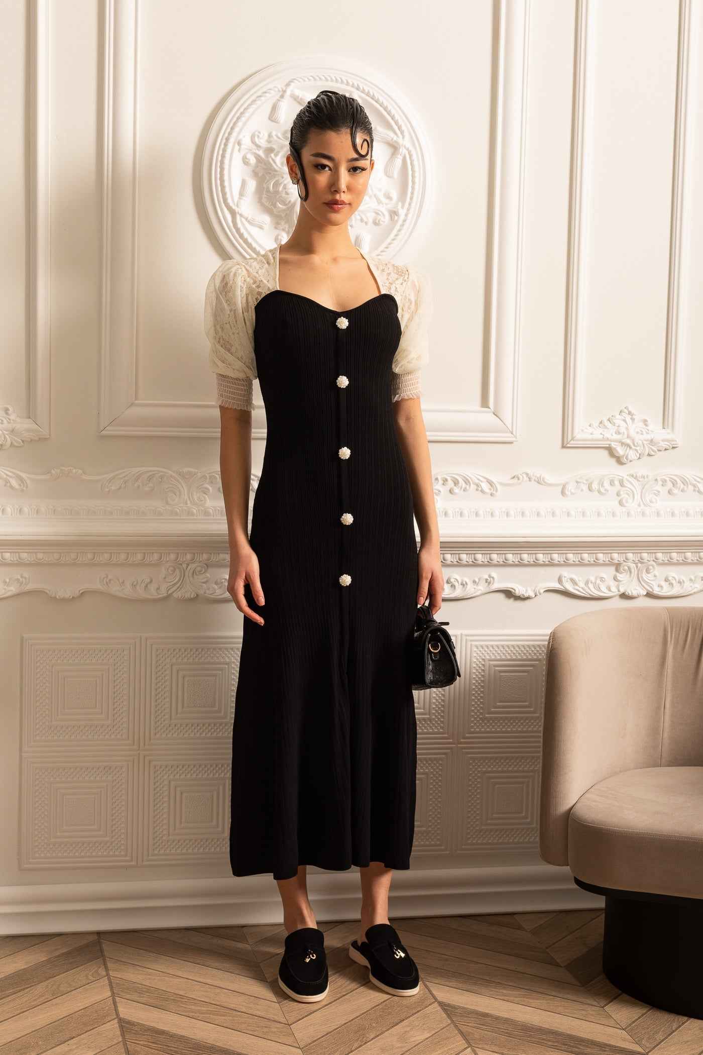 Ankle-Length Dress With Contrasting Sheer Lace Sleeves - Black