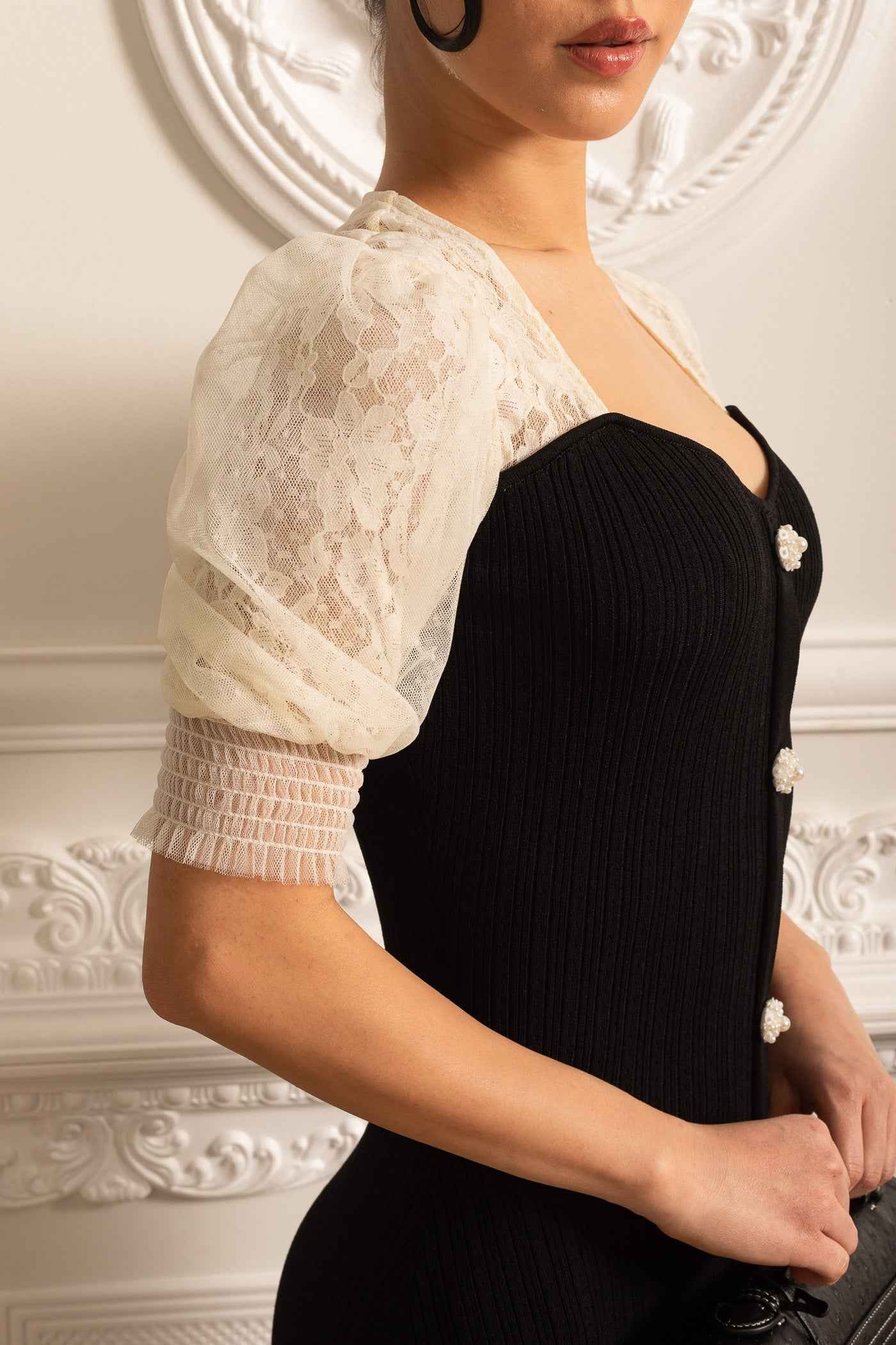 Ankle-Length Dress With Contrasting Sheer Lace Sleeves - Black