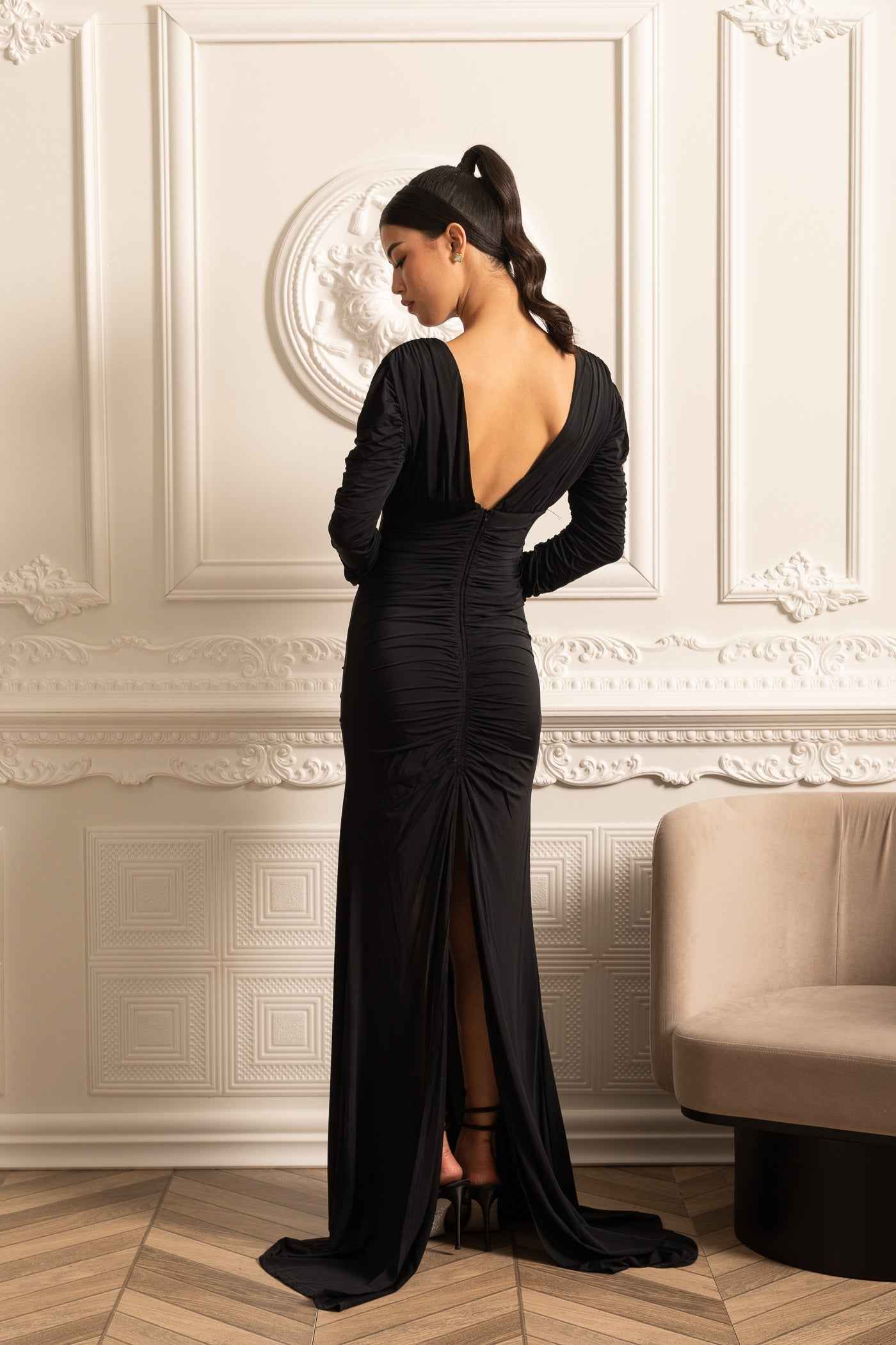 Elegant Ruched Dress With Deep Neckline - Black