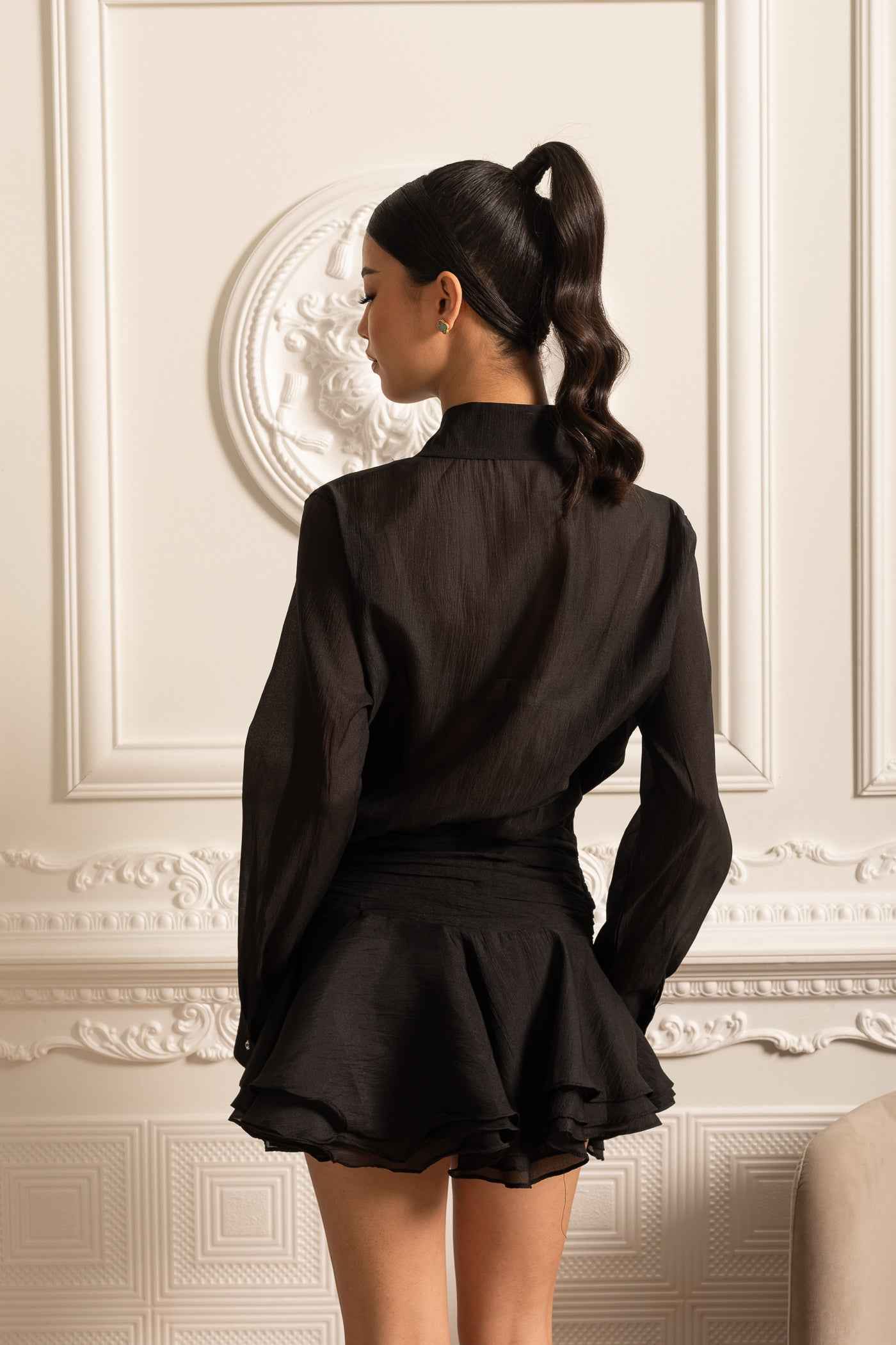 Button-Up Shirt With Cinched Waist - Black