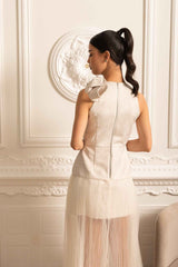 Elegant Dress With Pleated Tulle Skirt, Shoulder Bow And Sparkling Embellishments - Ivoire