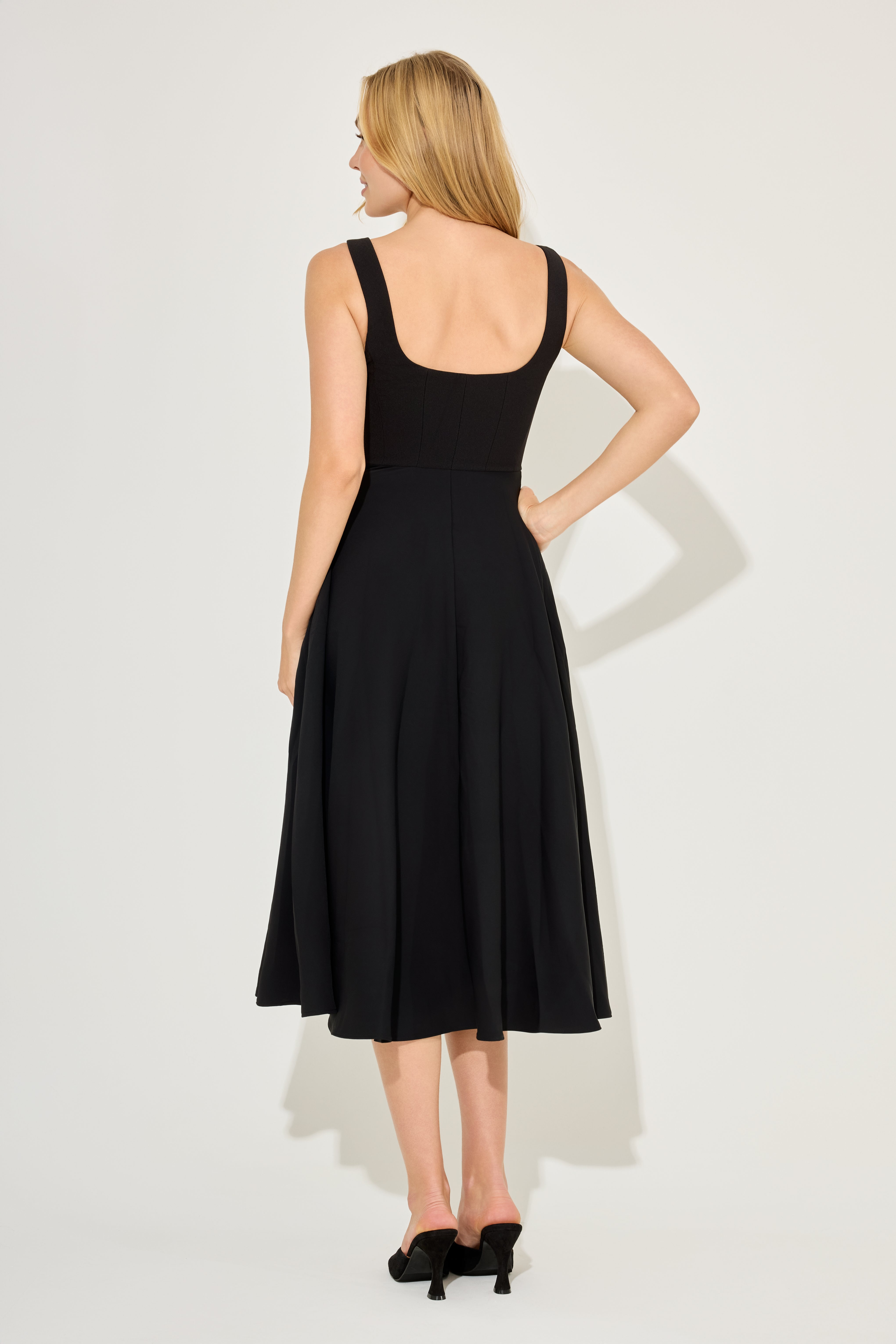 Timeless Square Neck Fitted Midi Evening Dress - Black