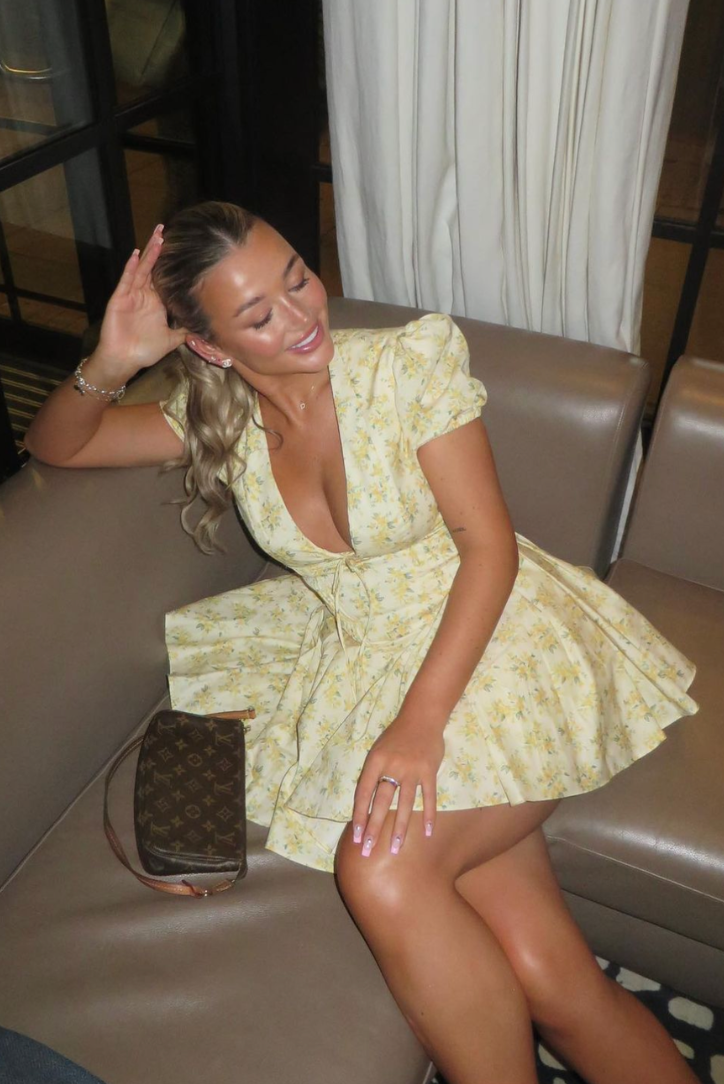 Women's Floral V-Neck Mini Summer Dress