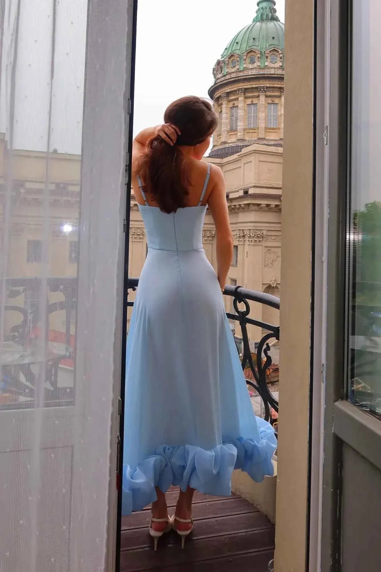 Women's Sleeveless Twirl Midi Prom Dress