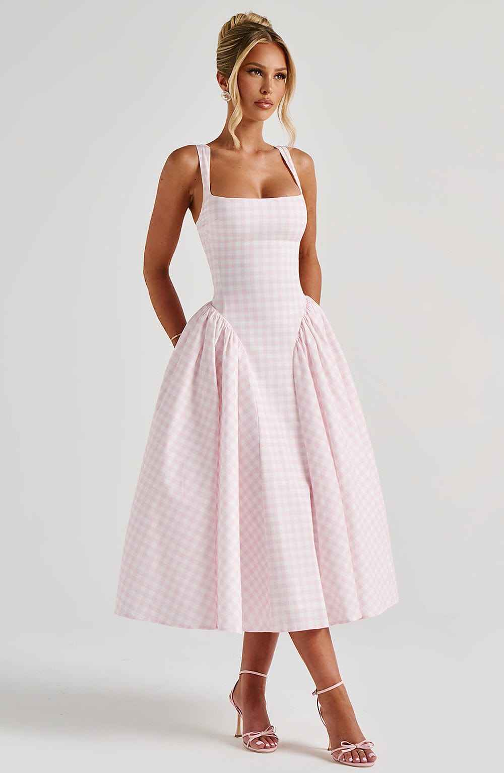 Women's Sleeveless Square-Neckline Gingham Midi Dress