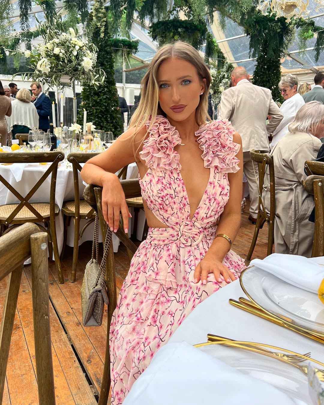 Women's Floral Sleeveless Cut-Out Maxi Wedding Guest Dress