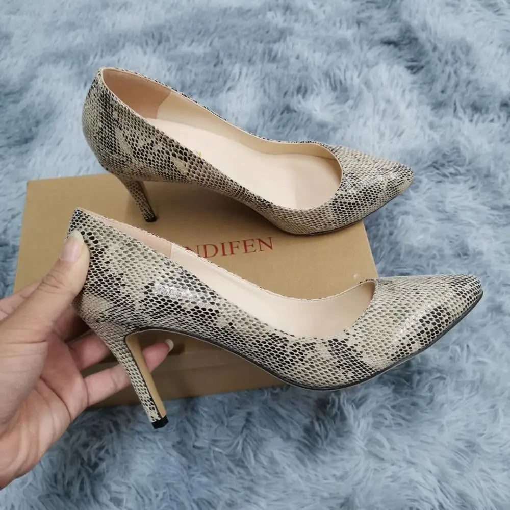 13 Style Classic Sexy Pointed Toe 9cm mid High Heels