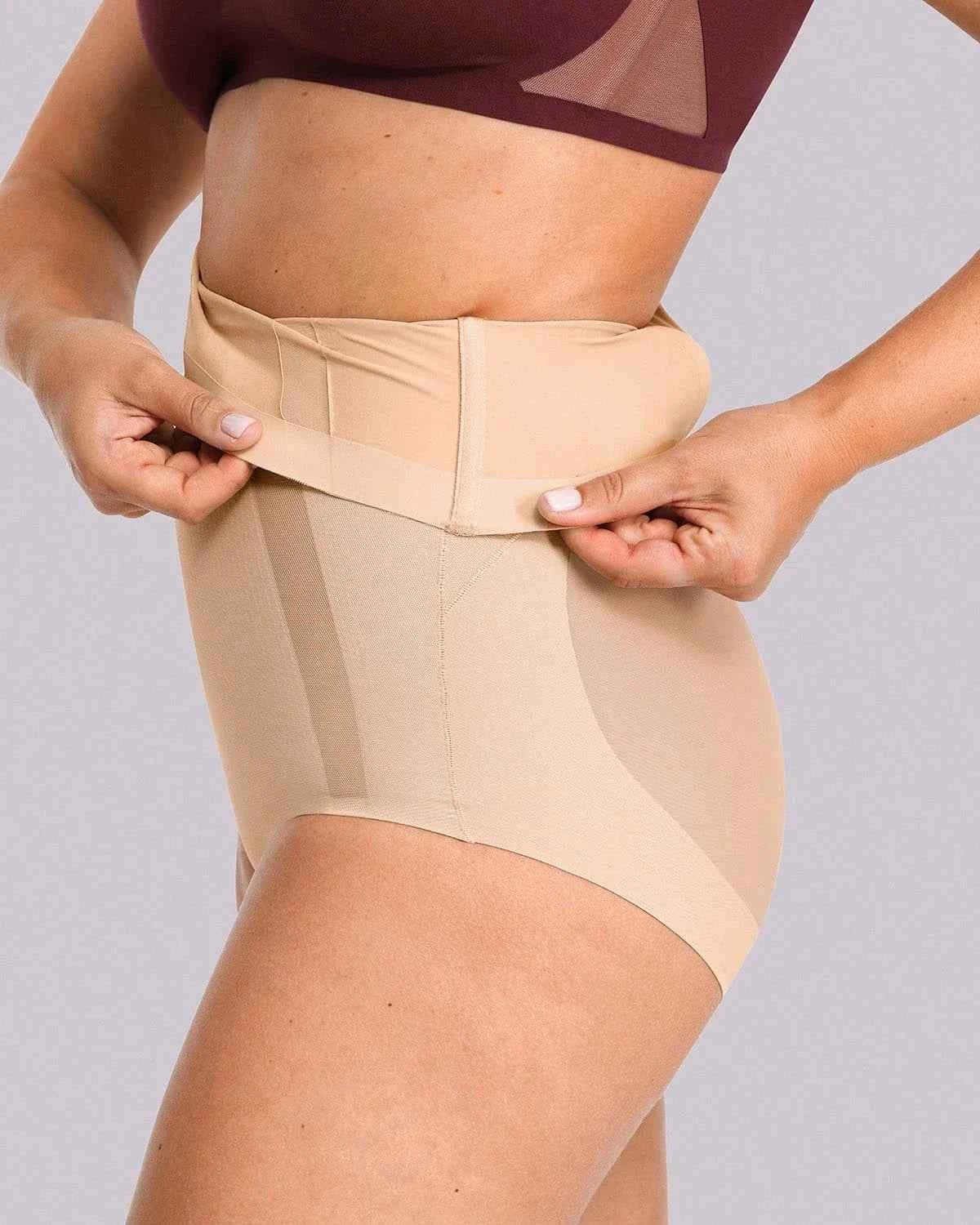 Curve Codeâ„?High-Waisted Brief - Black Smoothing Shapewear