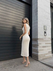 Elegant Midi Dress - Solid Color Knitted Polo Collar