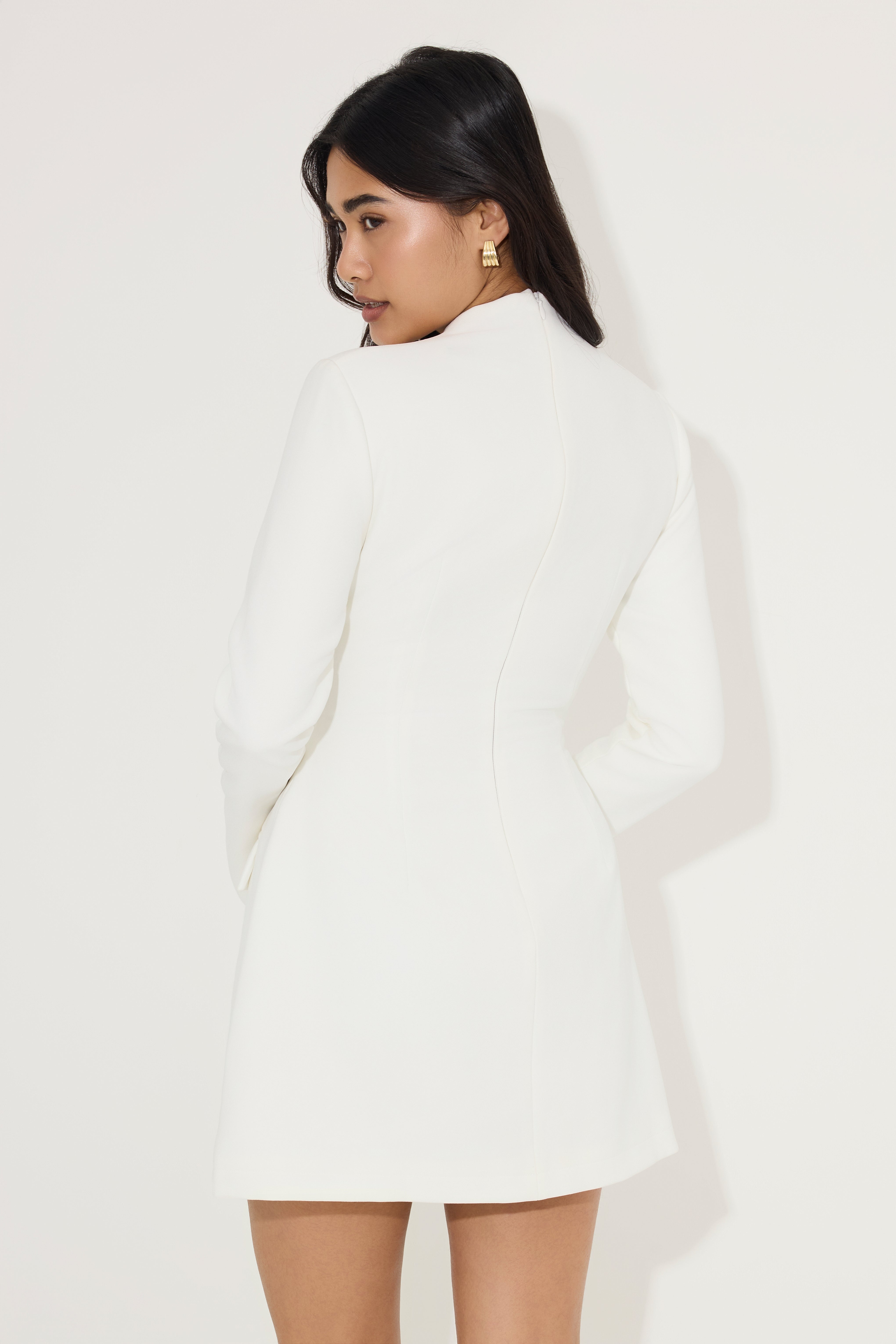 Sophisticated Cinched Waist Mini Winter Dress - Black