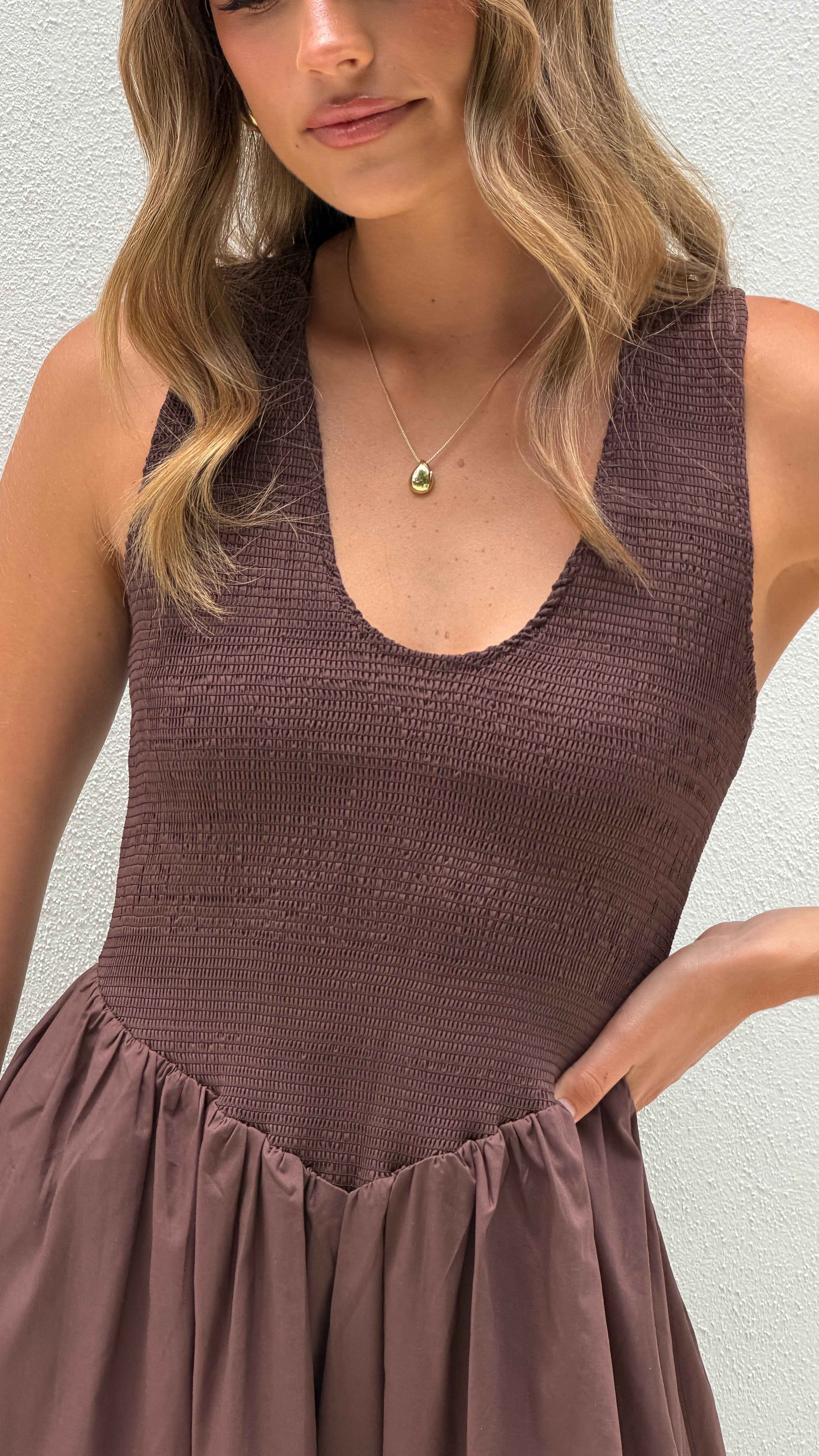 SLEEVELESS FITTED MAXI EVENING CASUAL DRESS