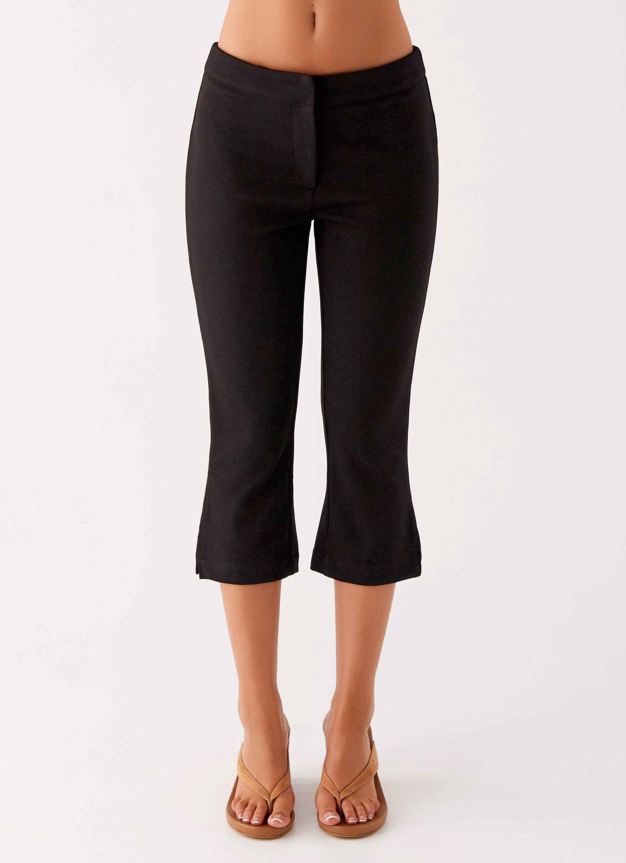 Rue Capri Pants - Black