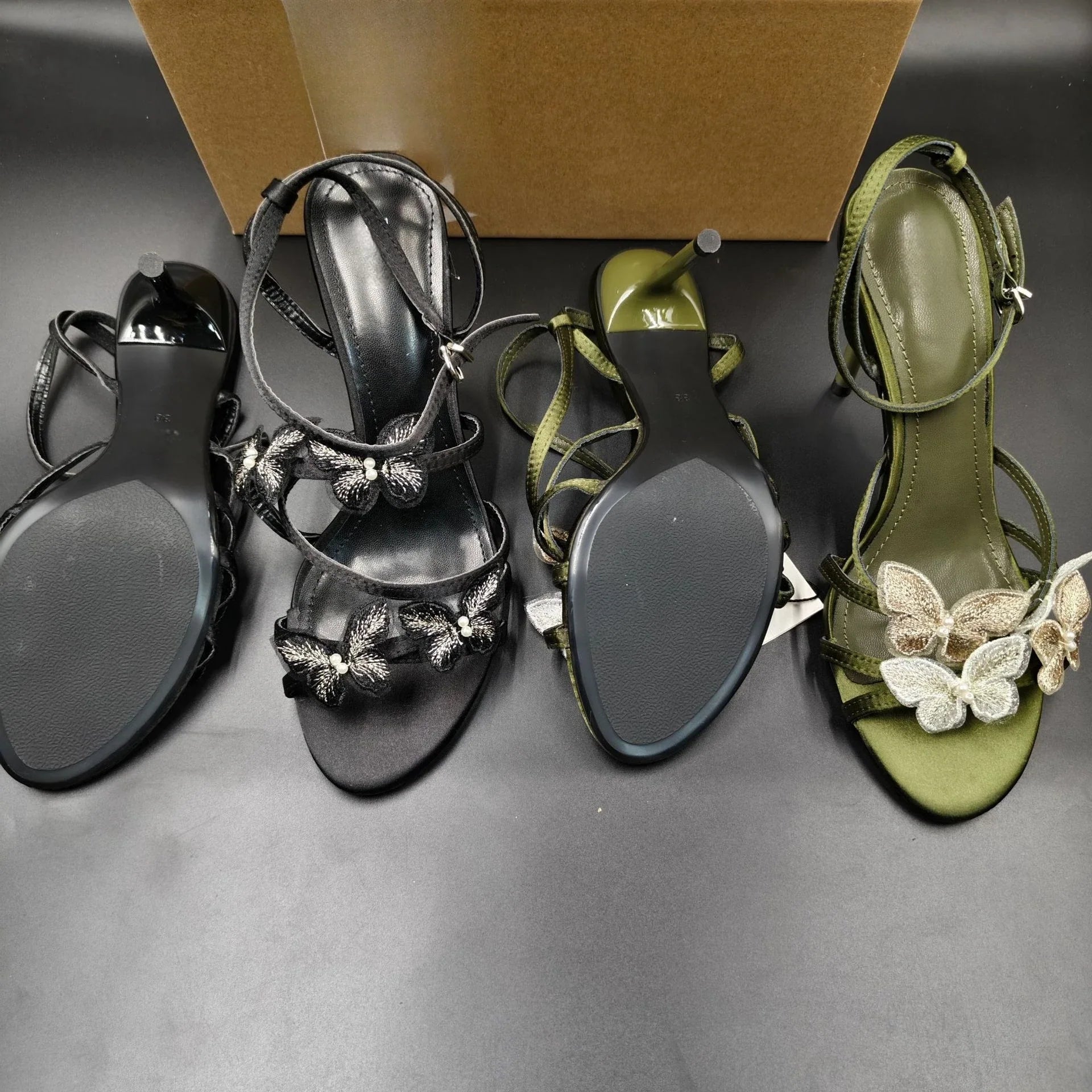 Fine heeled Sandals
