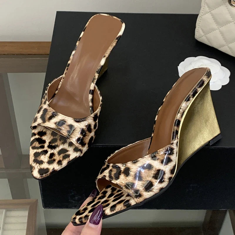 Sexy Leopard Print Patent Leather Women Slippers Sandals