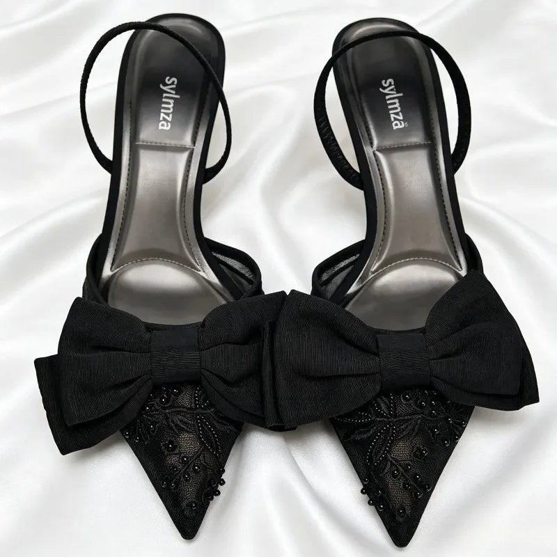 Black Bow String Bead Decoration Pumps