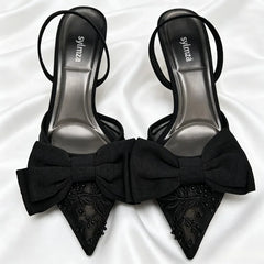 Black Bow String Bead Decoration Pumps