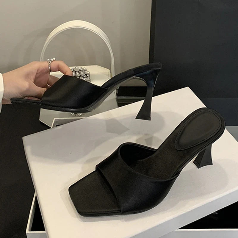 High Quality Cozy Silk Wide Square Toe Women Slippers Sandals