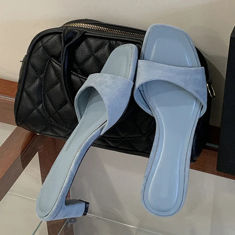 Designer Slides Women Beach Party Shoes Low Square Heels Slipper Ladies Summer Open Toe Gladiator Sandals