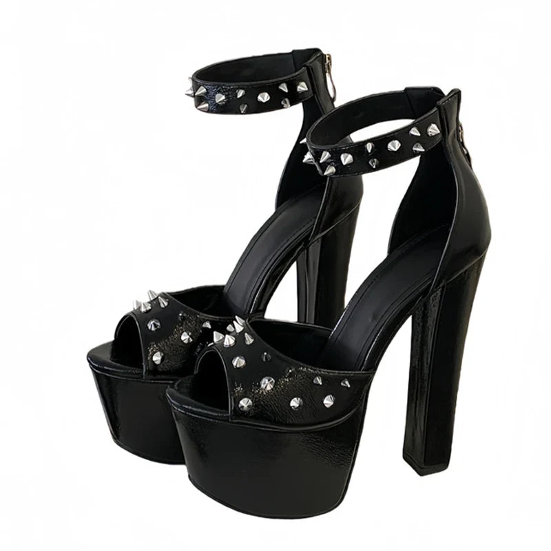 Design Metal Rivet Ankle Cover Strap Platform Sandals