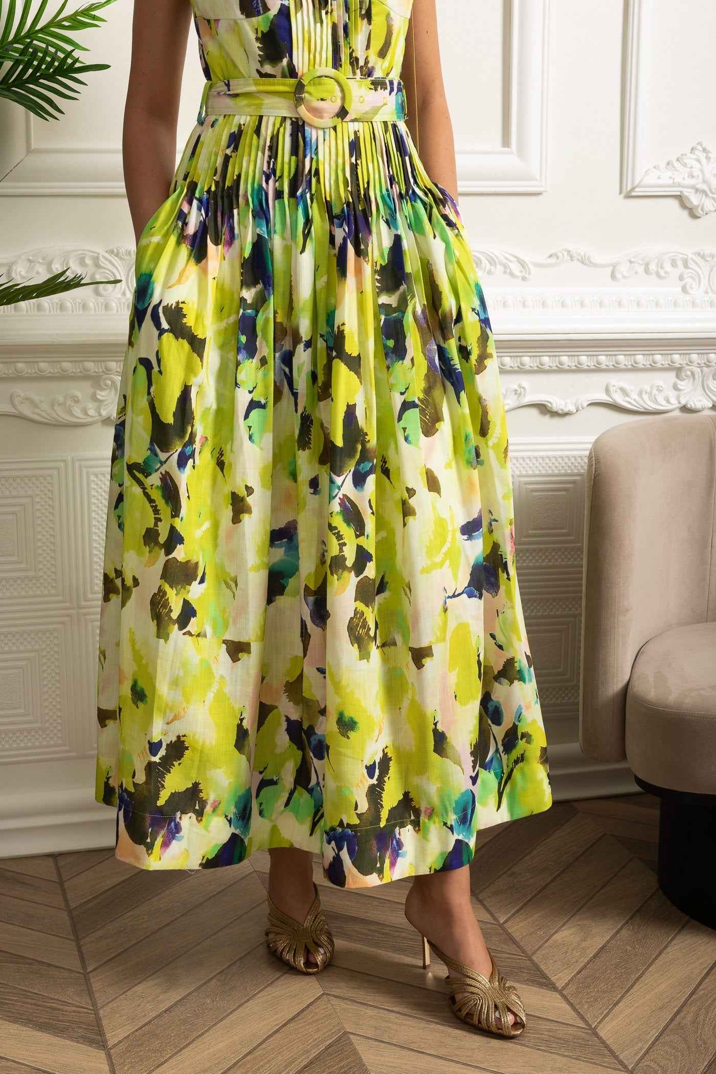 PLEATED FITTED MIDI SUMMER PARTY DRESS