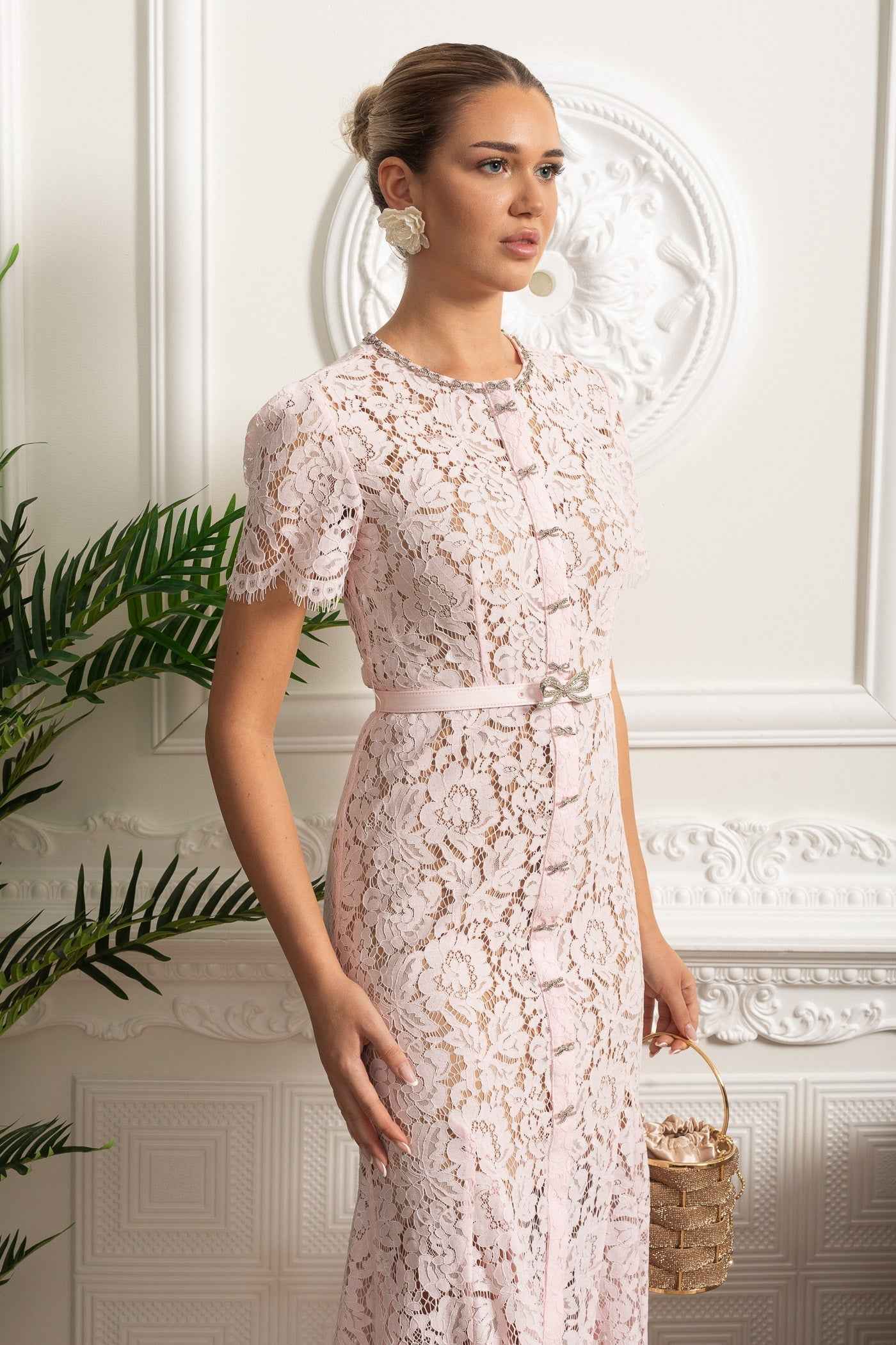 LACE FITTED MIDI COCKTAIL DRESS