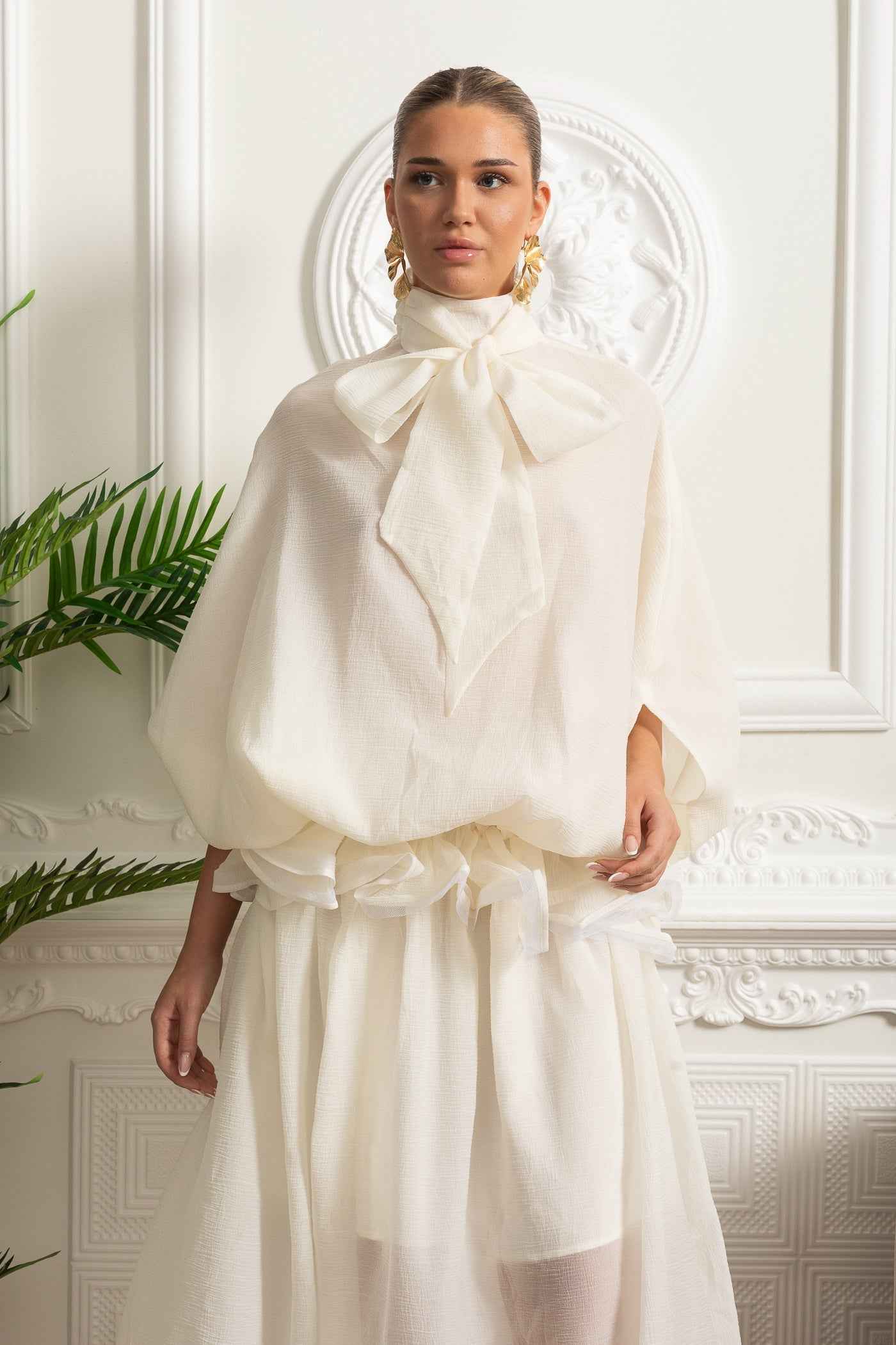 BOW COLLAR VOLUMINOUS MAXI FORMAL EVENING DRESS