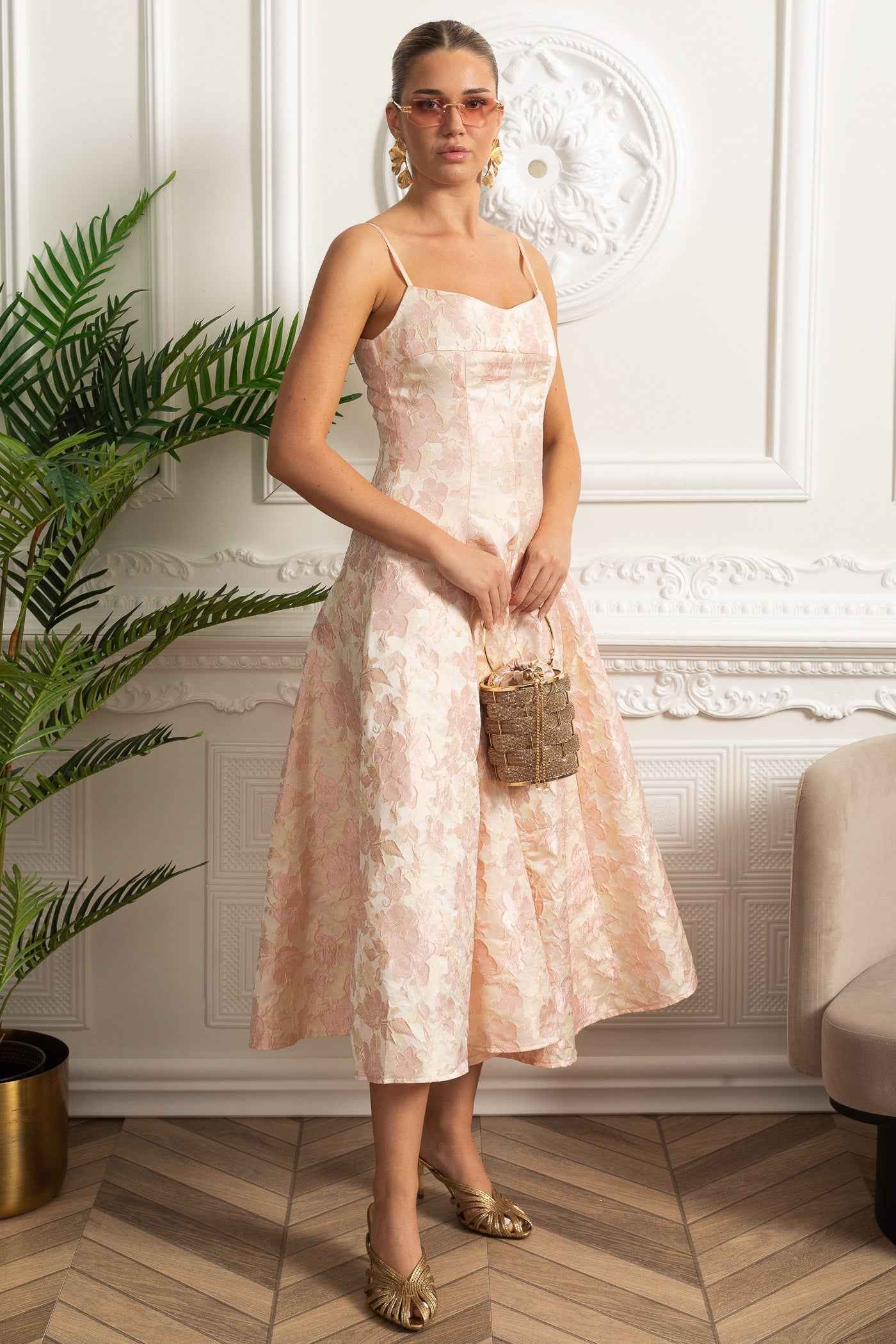 FLORAL FITTED MIDI PARTY COCKTAIL DRESS