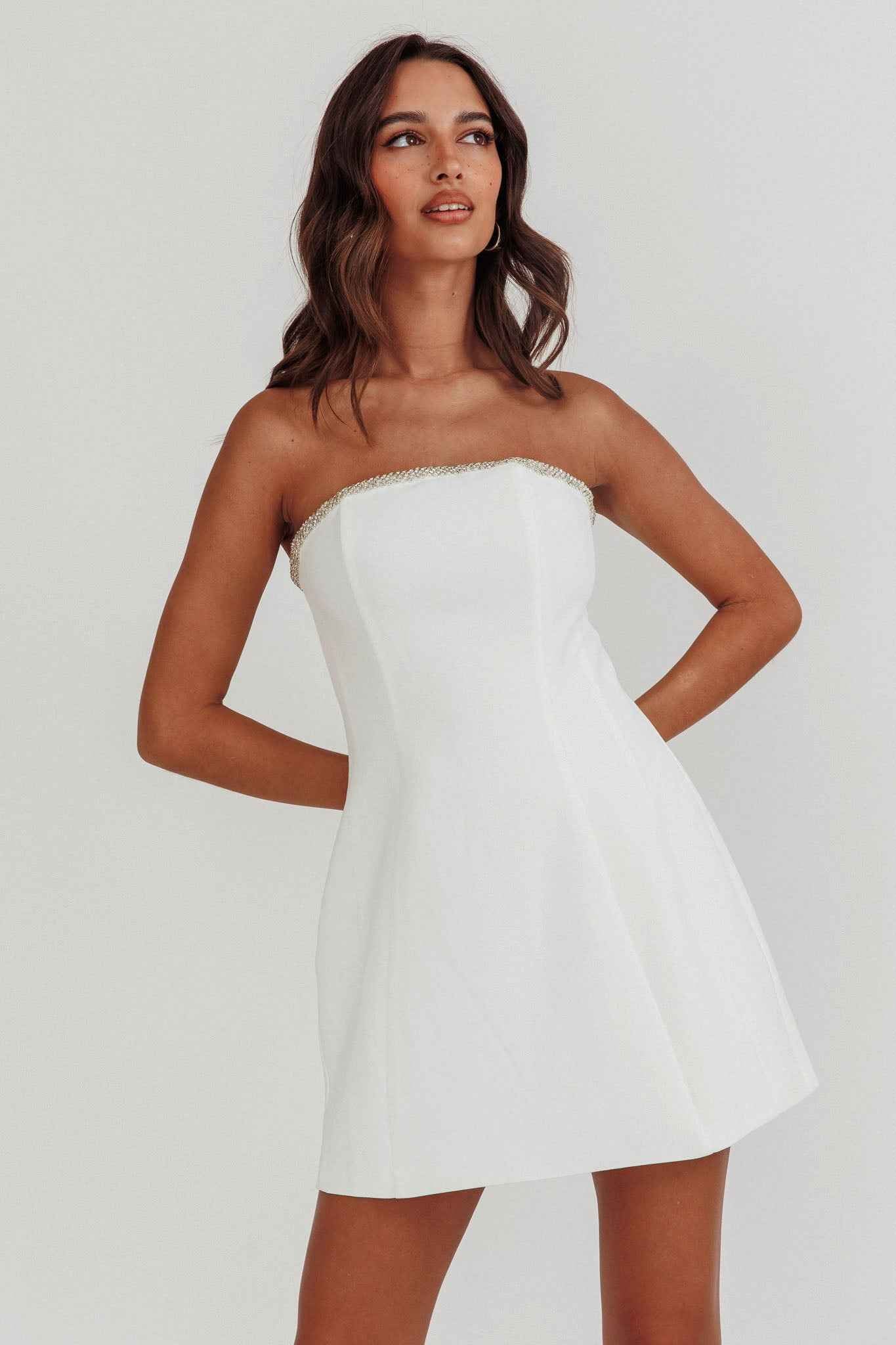 STRAPLESS RHINESTONE MINI BRIDAL PARTY DRESS