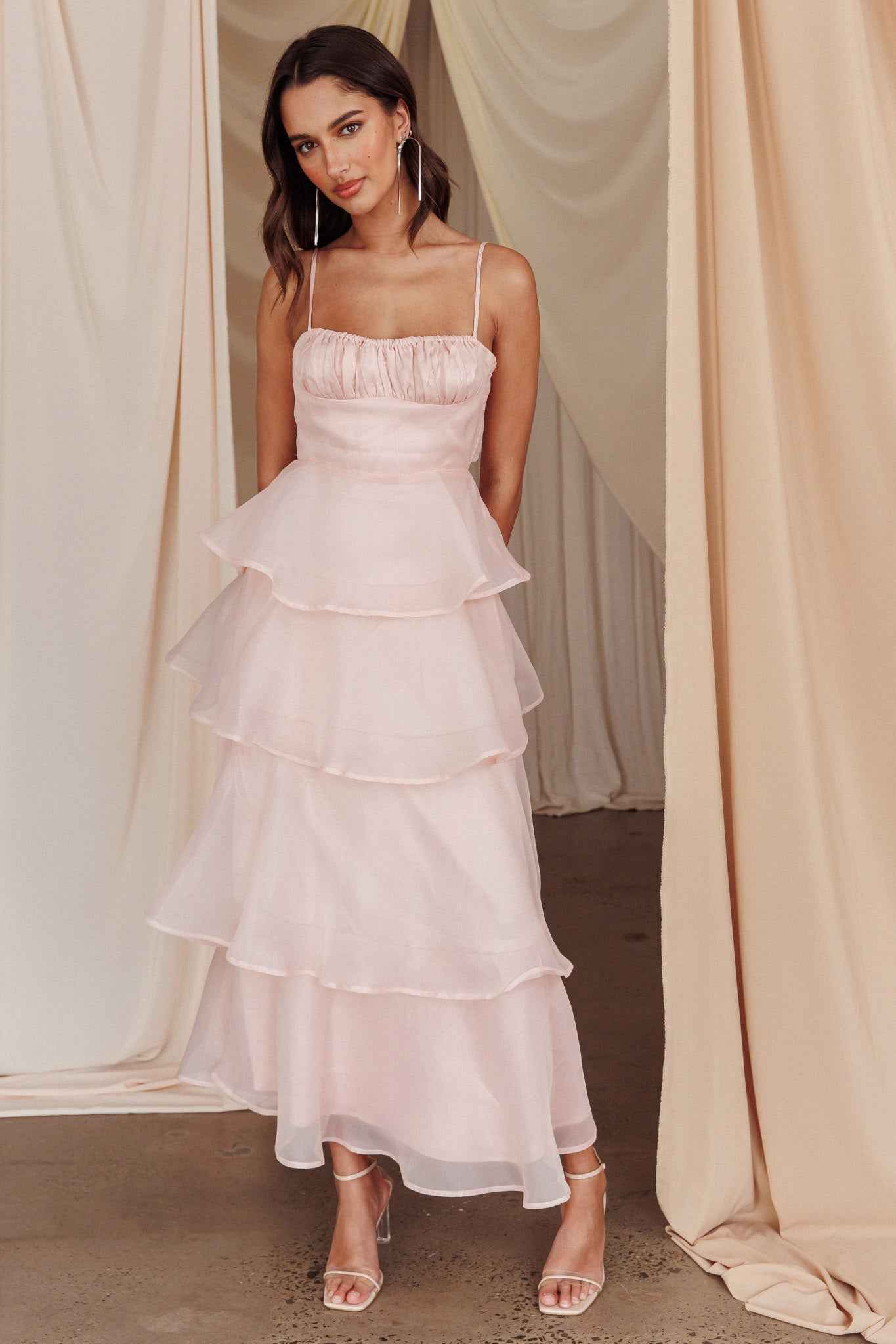 TIERED SLEEVELESS MIDI WEDDING GUEST DRESS