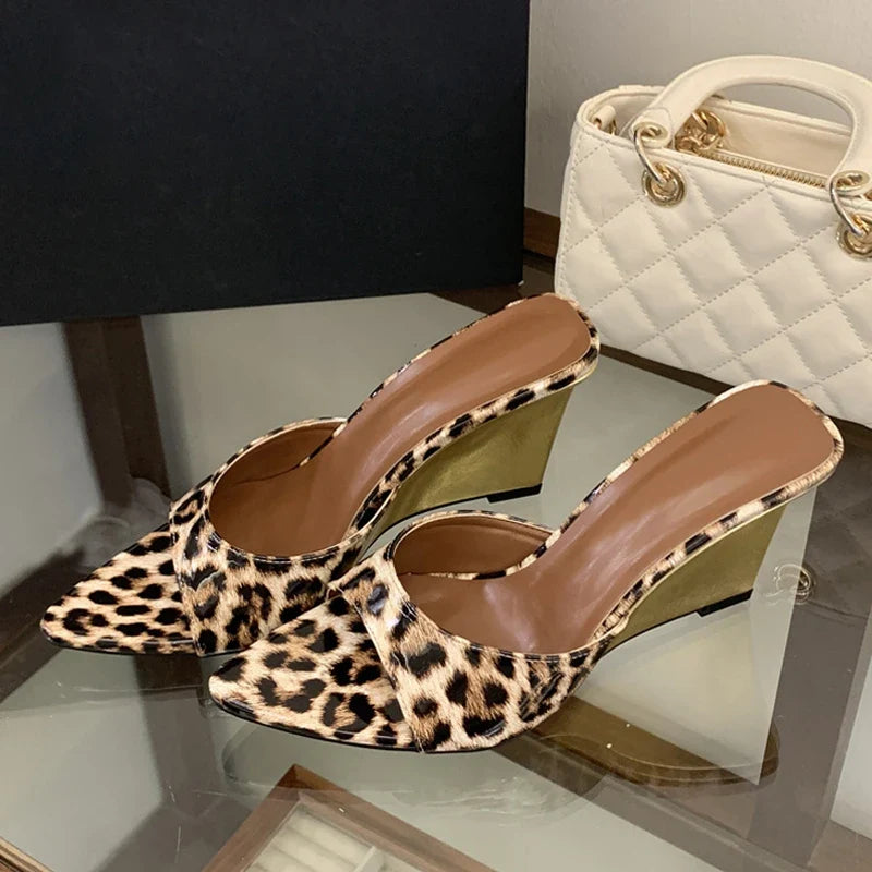 Sexy Leopard Print Patent Leather Women Slippers Sandals
