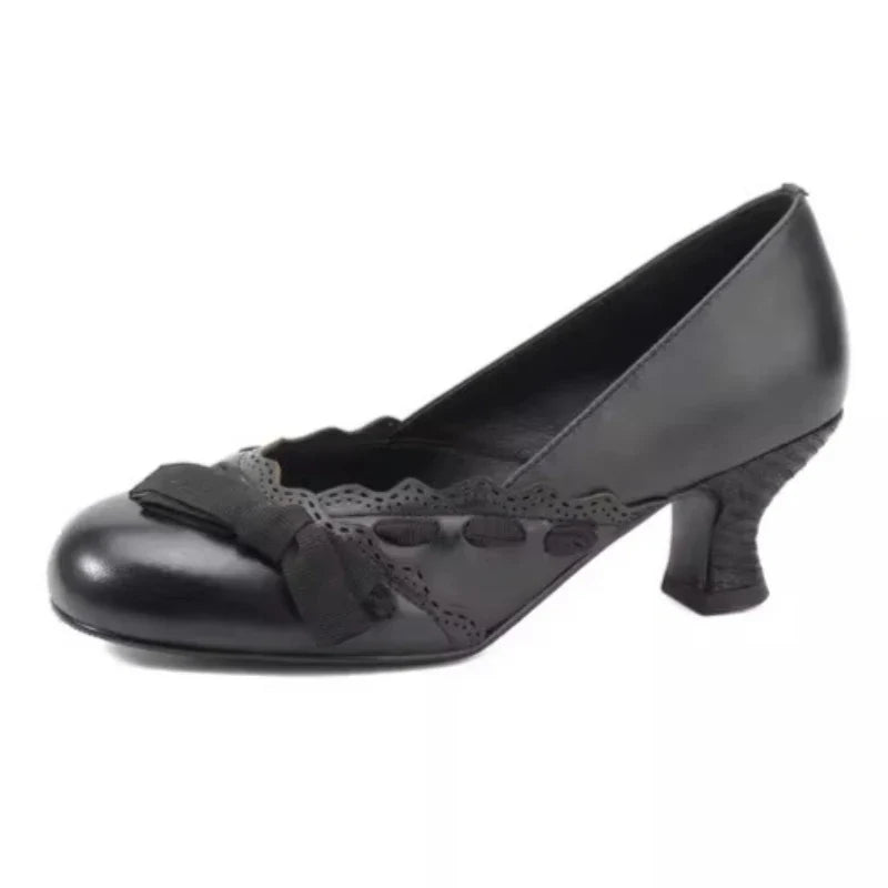 Sweet Bow Knot Decorated Pumps