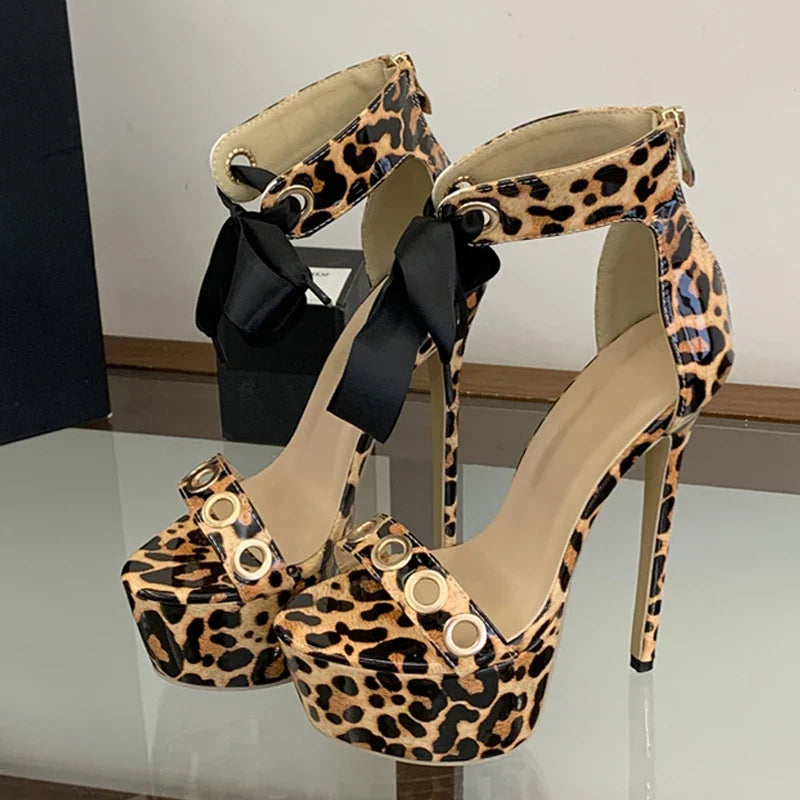Hollow Out Metal Strap Sexy Leopard Print Platform Sandals