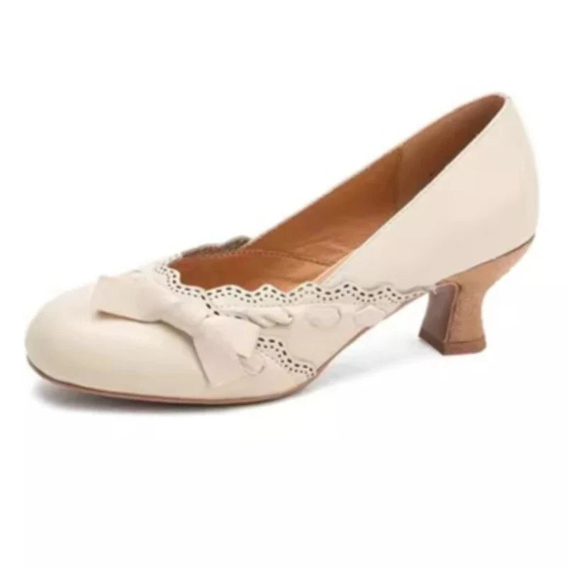 Sweet Bow Knot Decorated Pumps