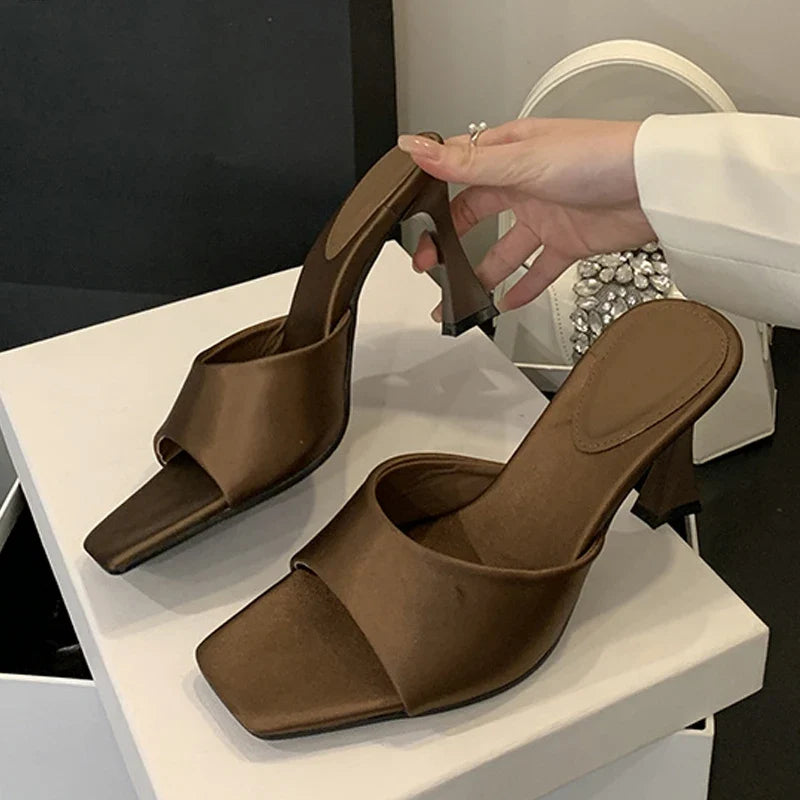 High Quality Cozy Silk Wide Square Toe Women Slippers Sandals